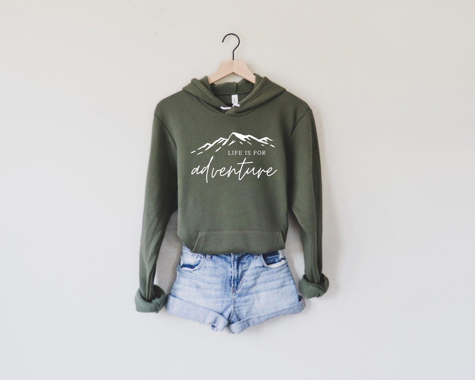 Matching family pullover hoodies in coordinated cozy designs for group holiday outfits, celebrations, and family photos