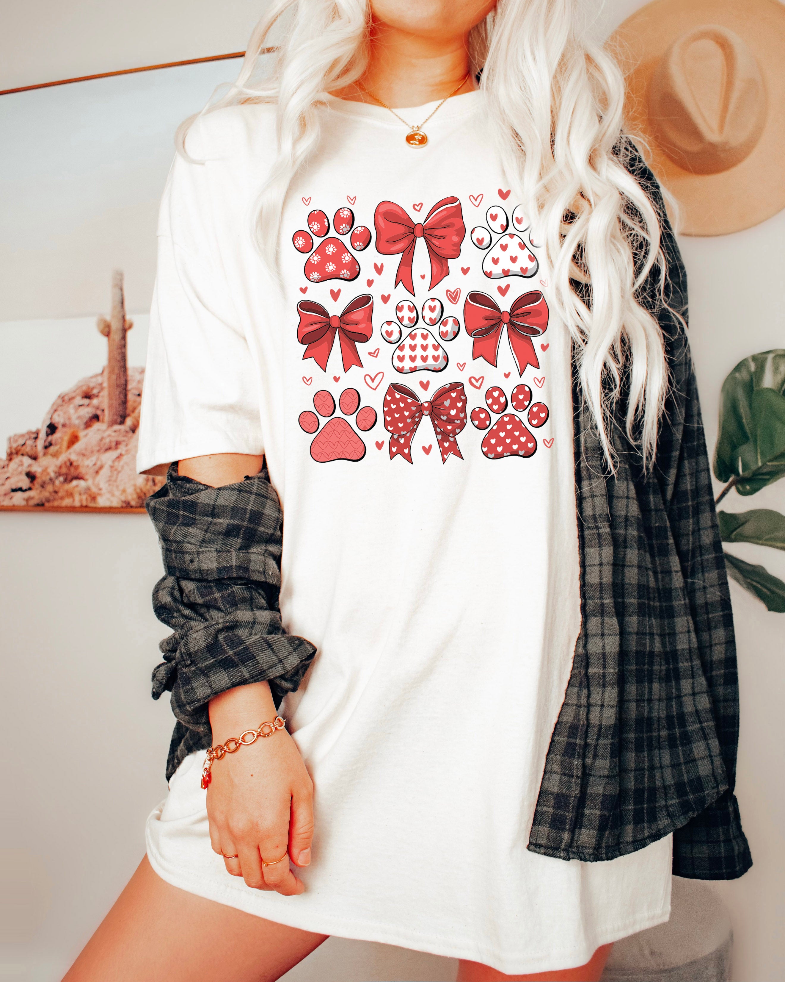 Paw Dog Mom Valentine's day Comfort Colors T Shirt