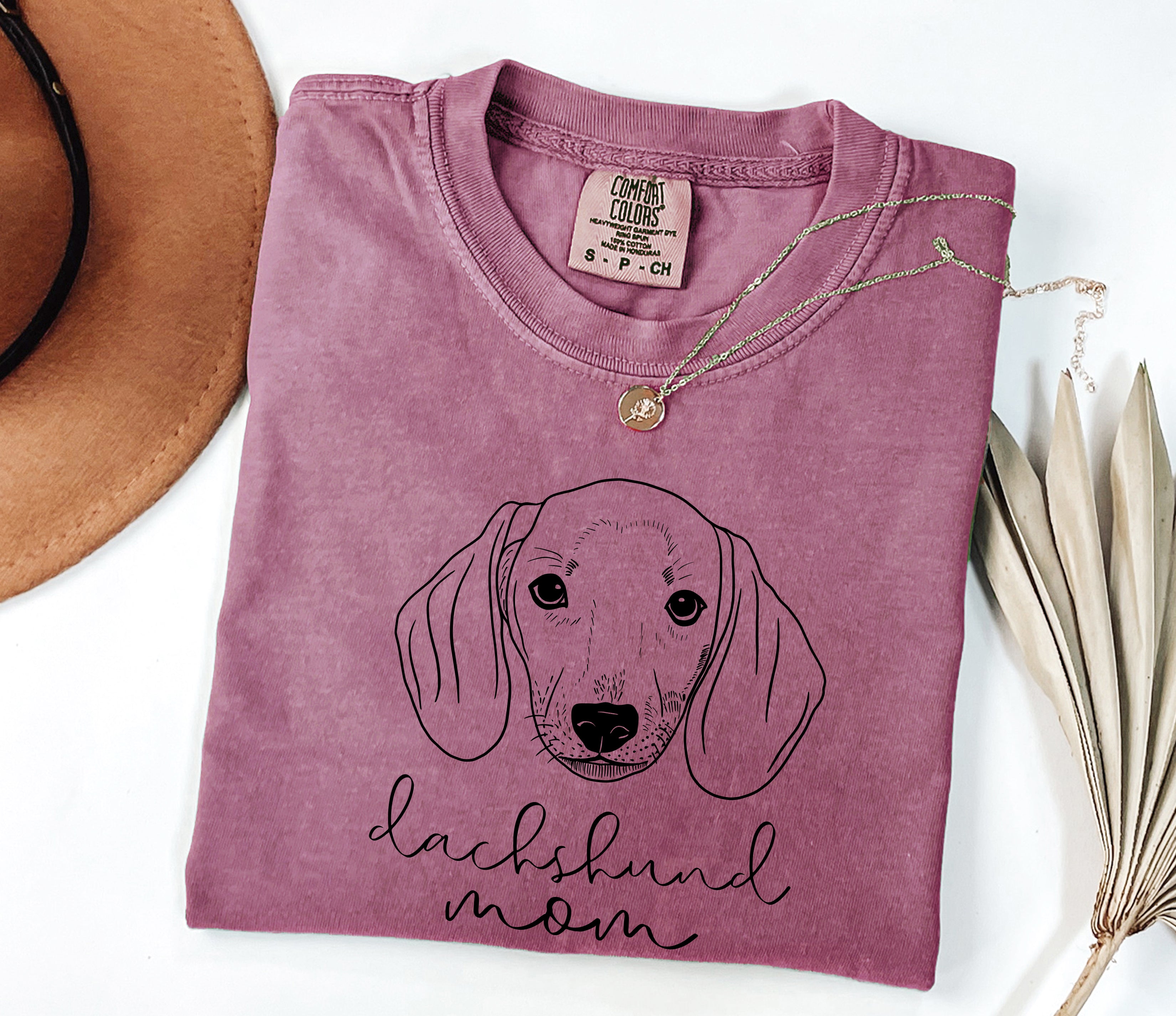Dachshund Doxie MomDog Dog Mom Comfort Colors T Shirt