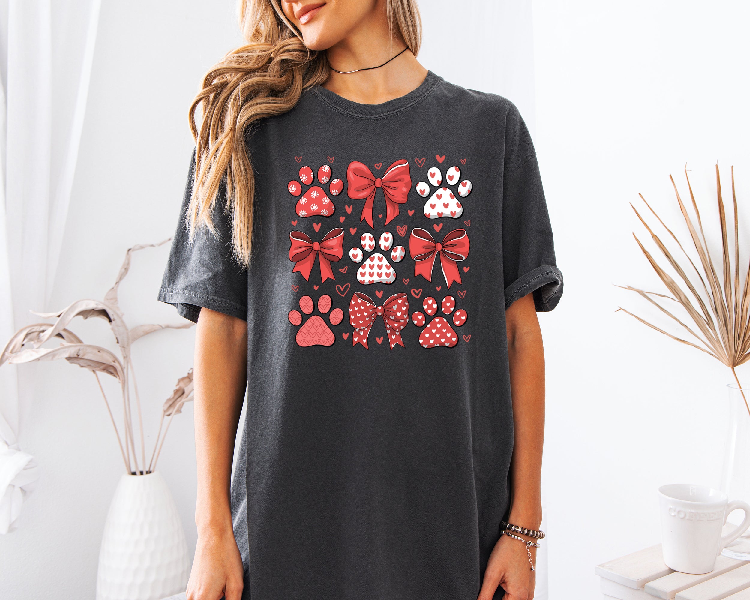 Paw Dog Mom Valentine's day Comfort Colors T Shirt