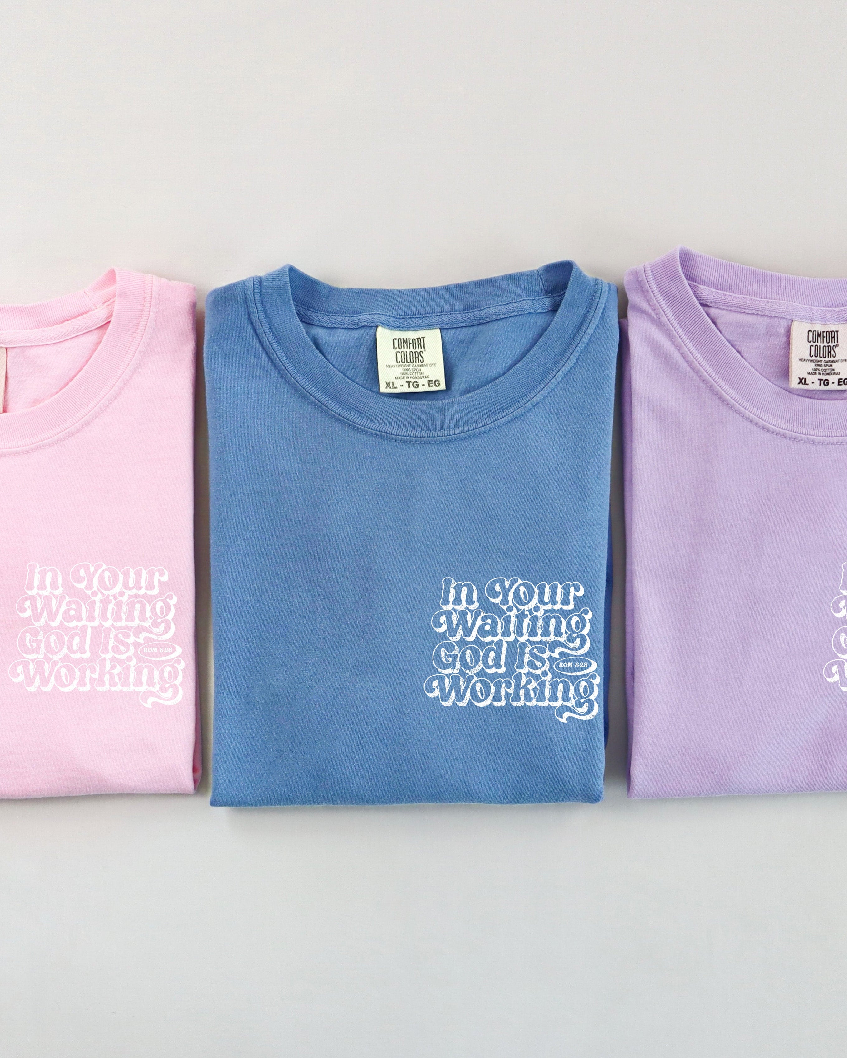 In the waiting God is working Comfort Colors T Shirt Religious Jesus Bible (Outlined Groovy)