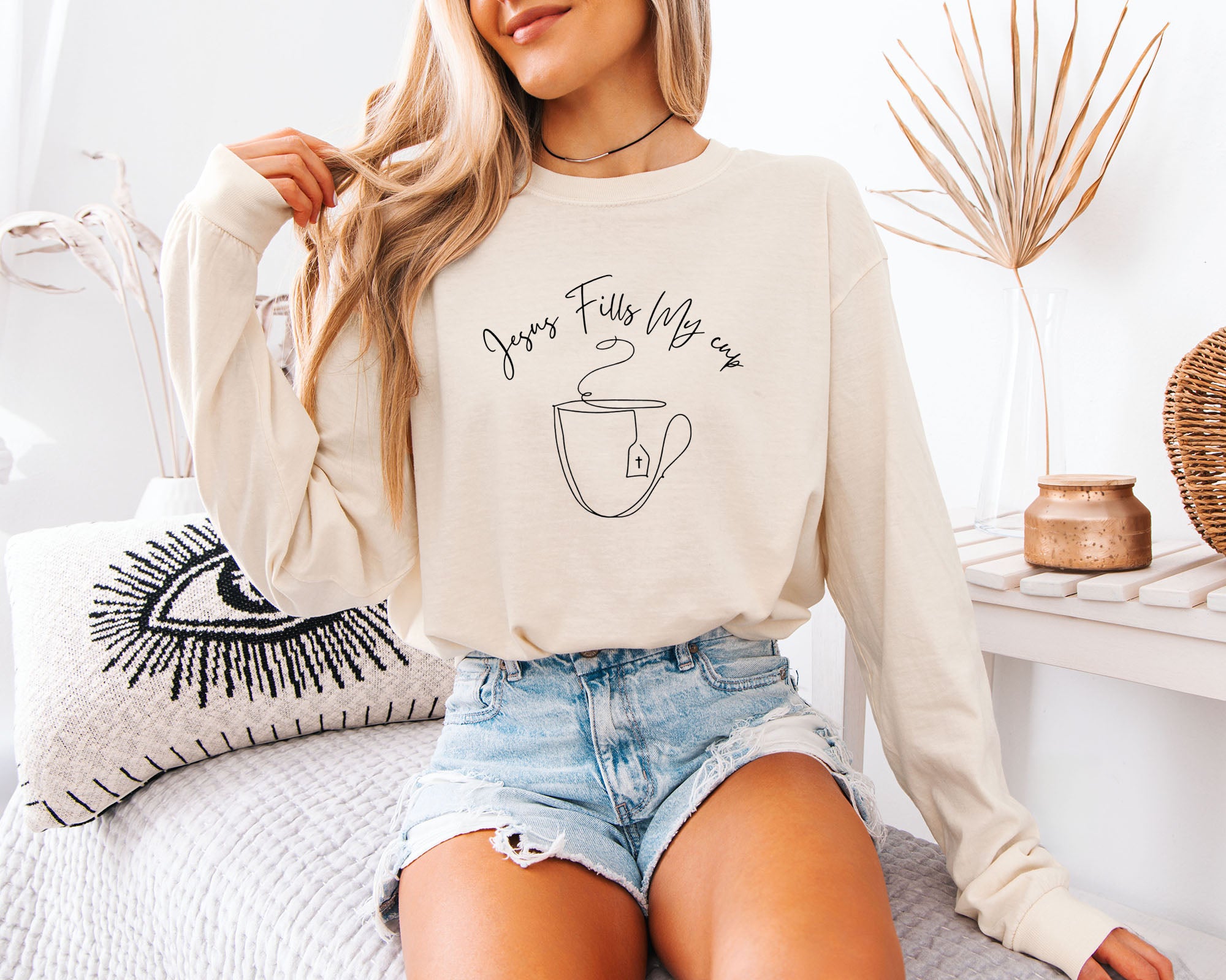 Comfort Colors Christian Jesus Fills My Cup Thanksgiving day Christmas Christian Long Sleeve Shirt
