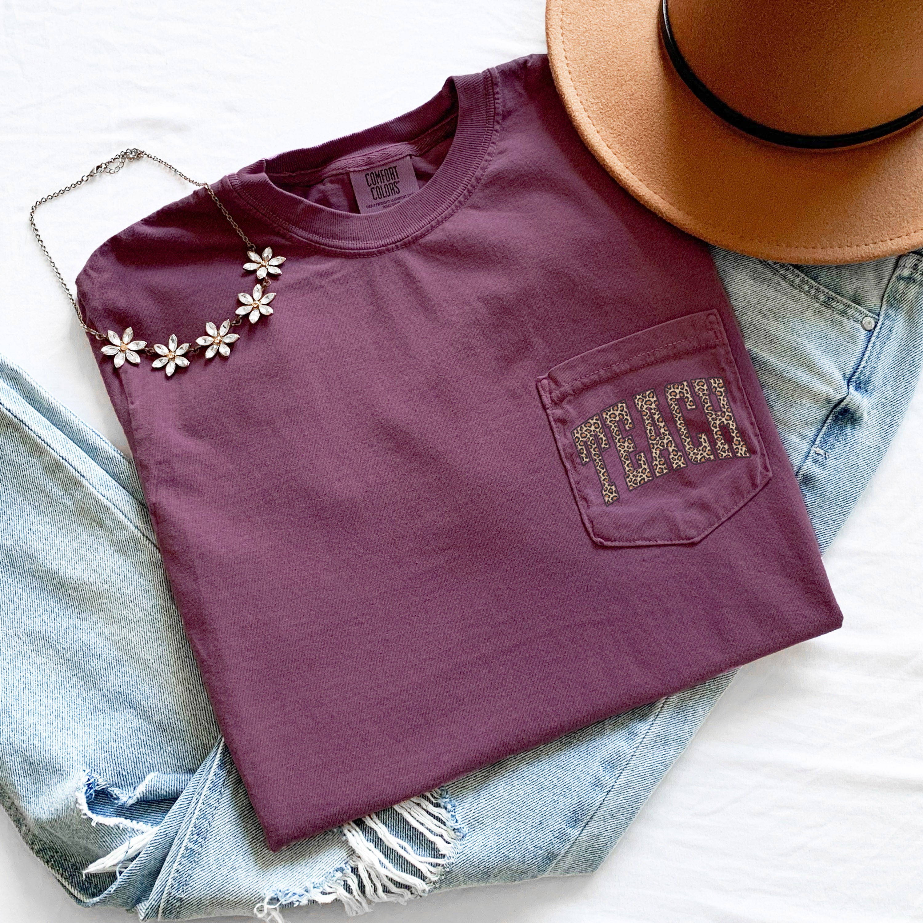 Teacher Teach back to school Comfort Colors Pocket T Shirt (Leopard)