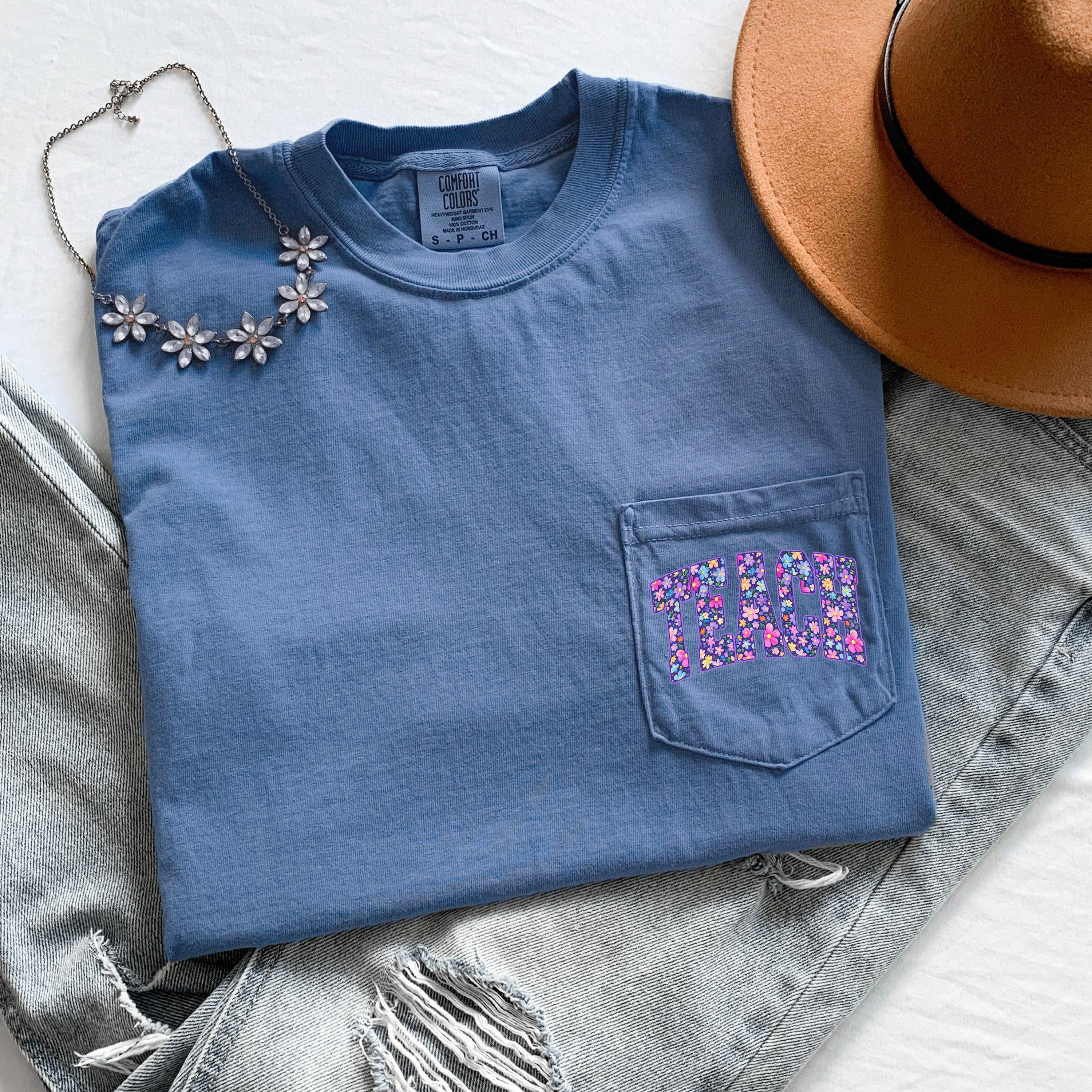 Teacher Teach back to school Comfort Colors Pocket T Shirt (Flower)