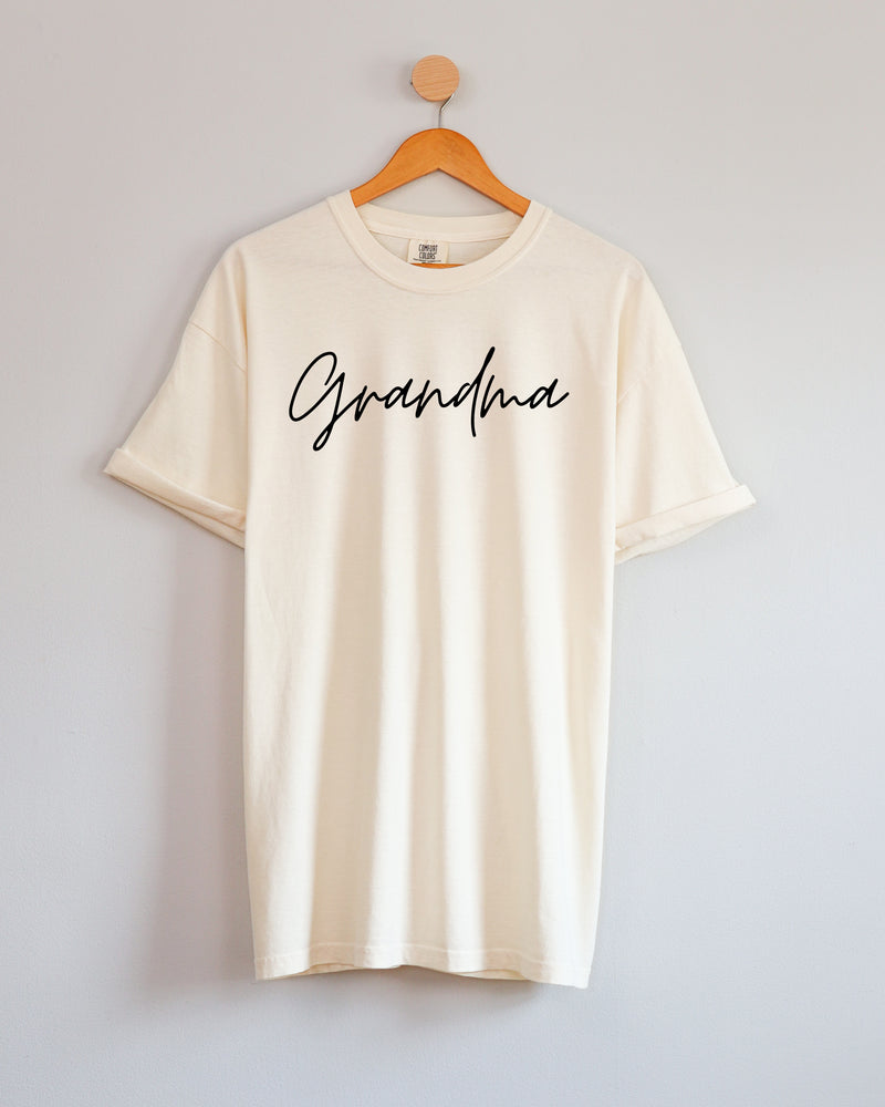 Grandma Comfort Colors Garment Dyed T Shirt (cursive)