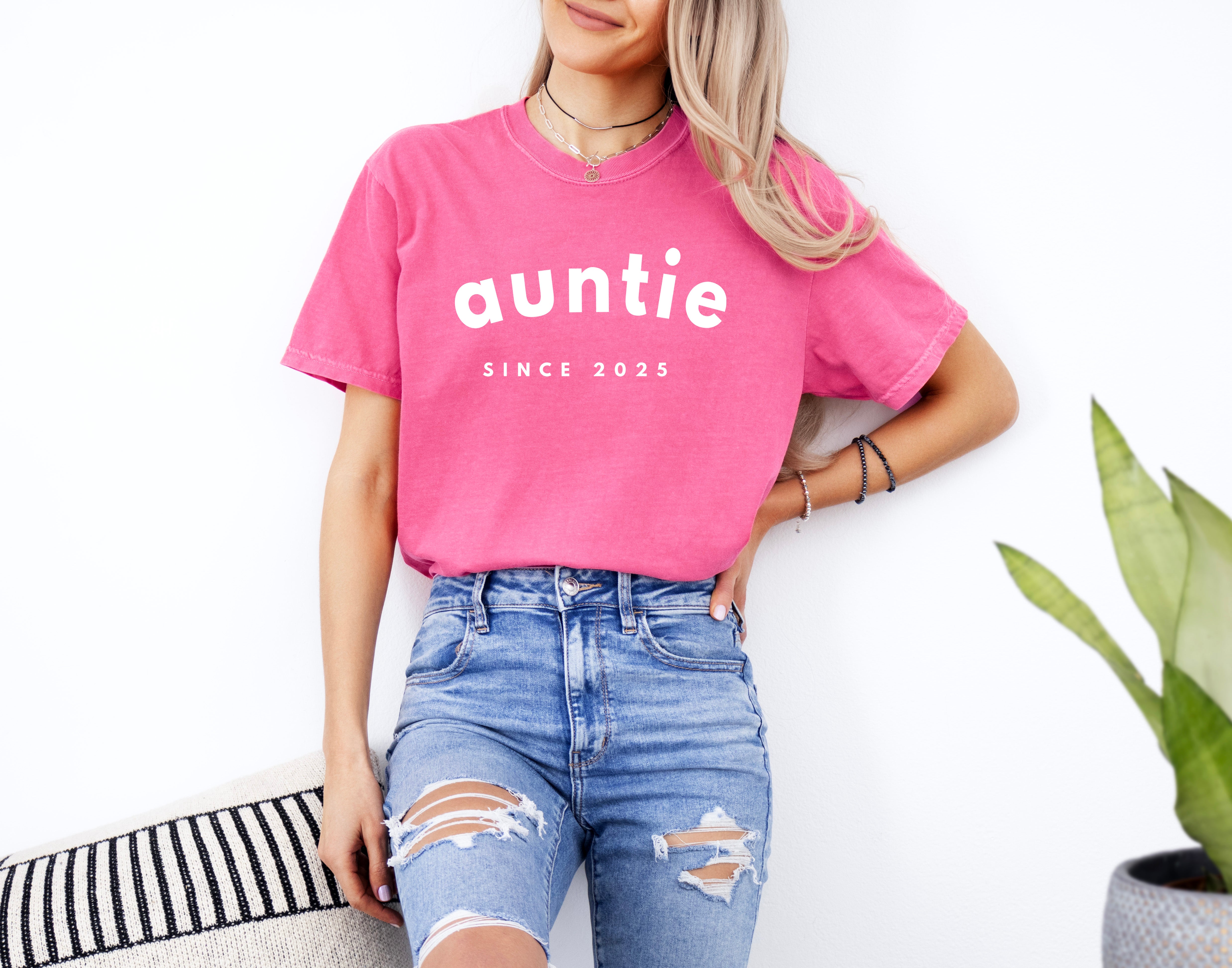 Aunt Personalized Est Year Comfort Colors T Shirt (sportan font)