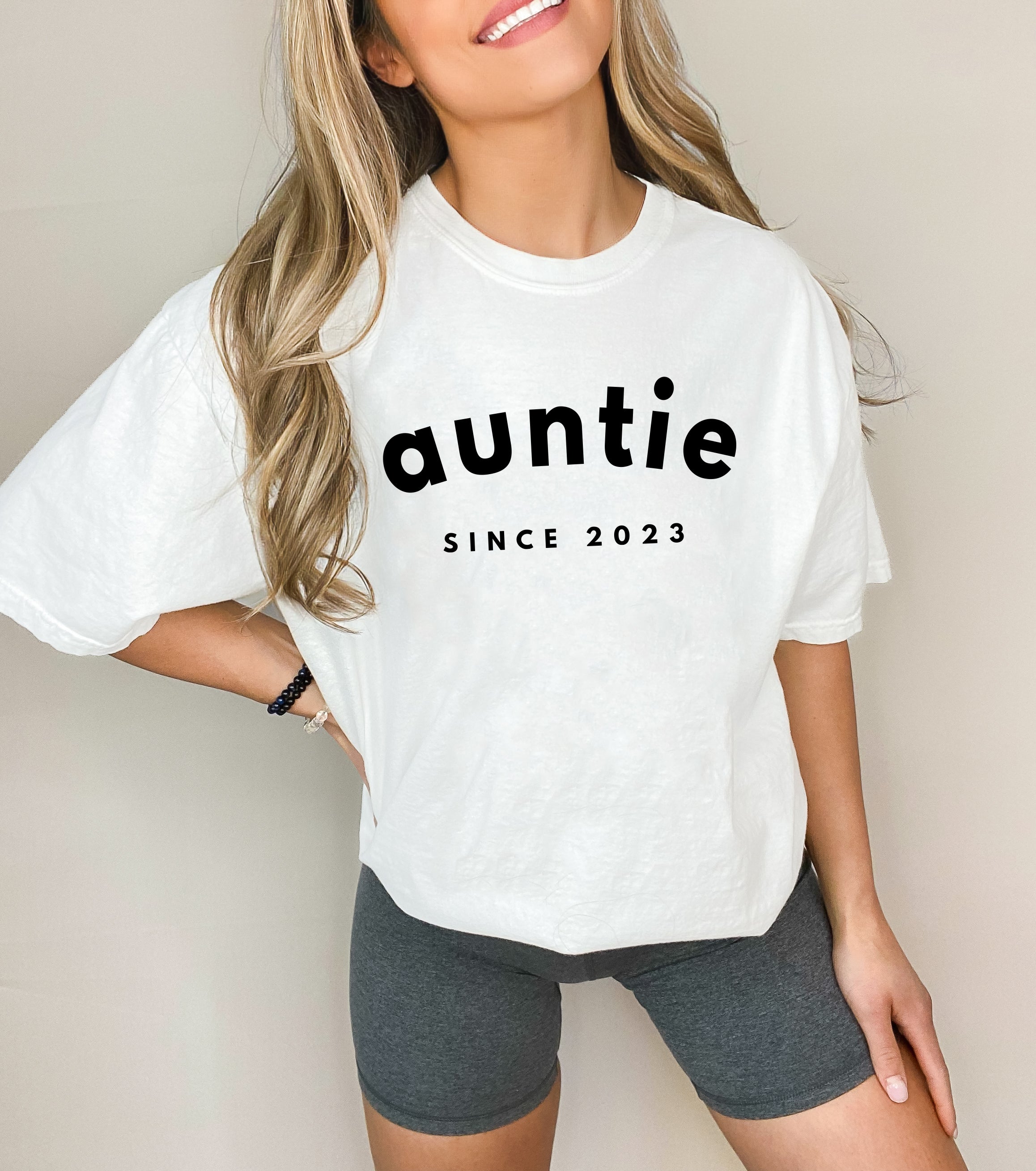 Aunt Personalized Est Year Comfort Colors T Shirt (sportan font)
