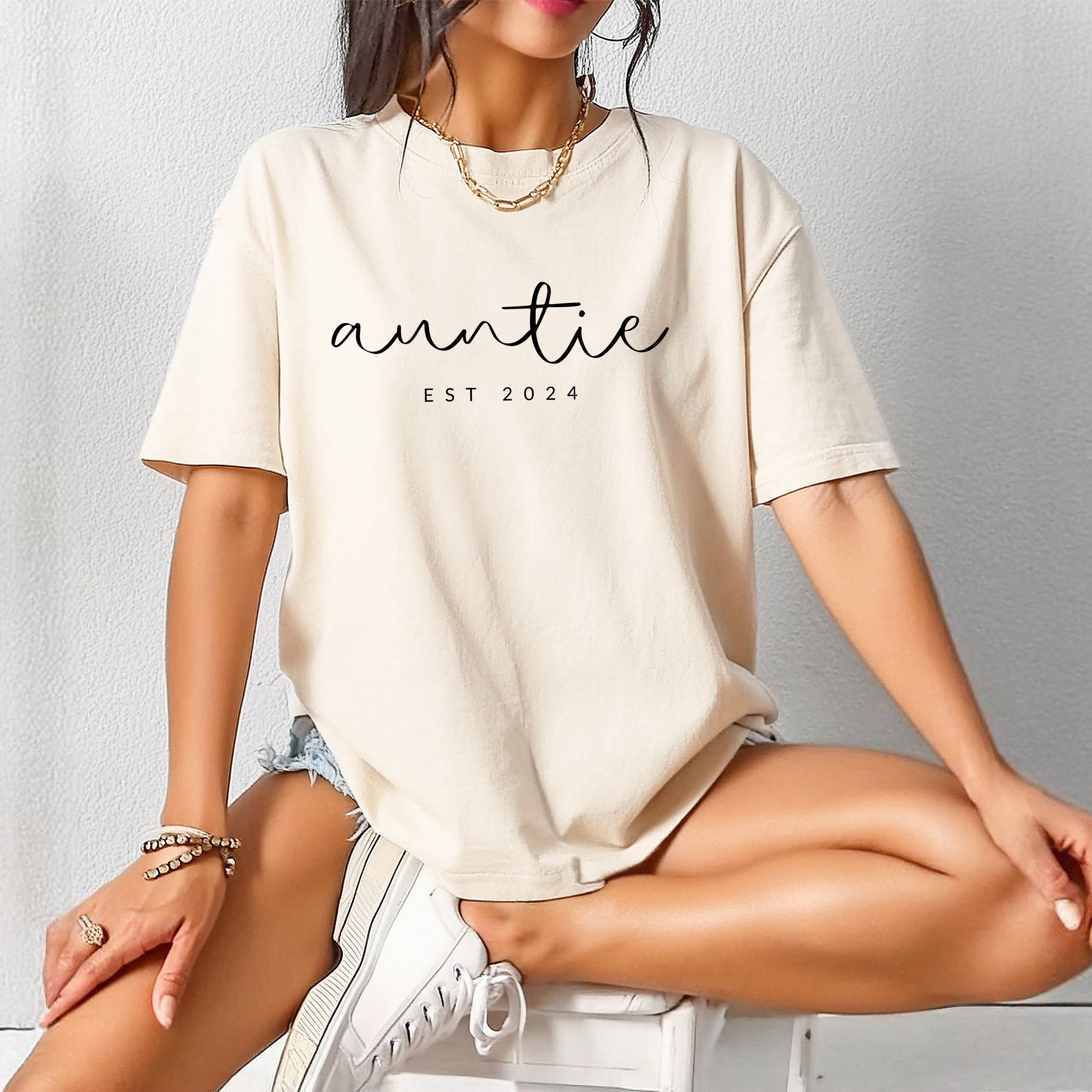 Auntie Personalized Est Year Comfort Colors Graphic Tees (Cursive)