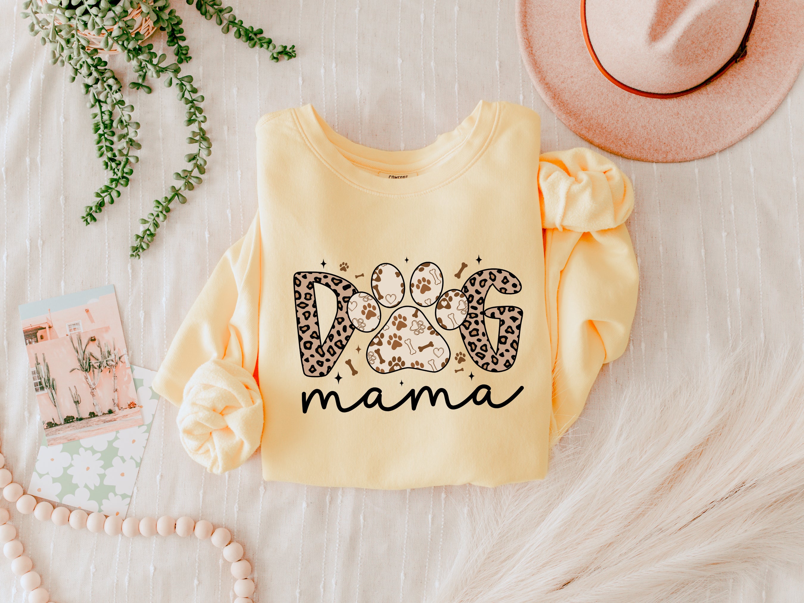 Dog mom Fall Garment Dyed Comfort Colors Sweatshirt (Leopard)