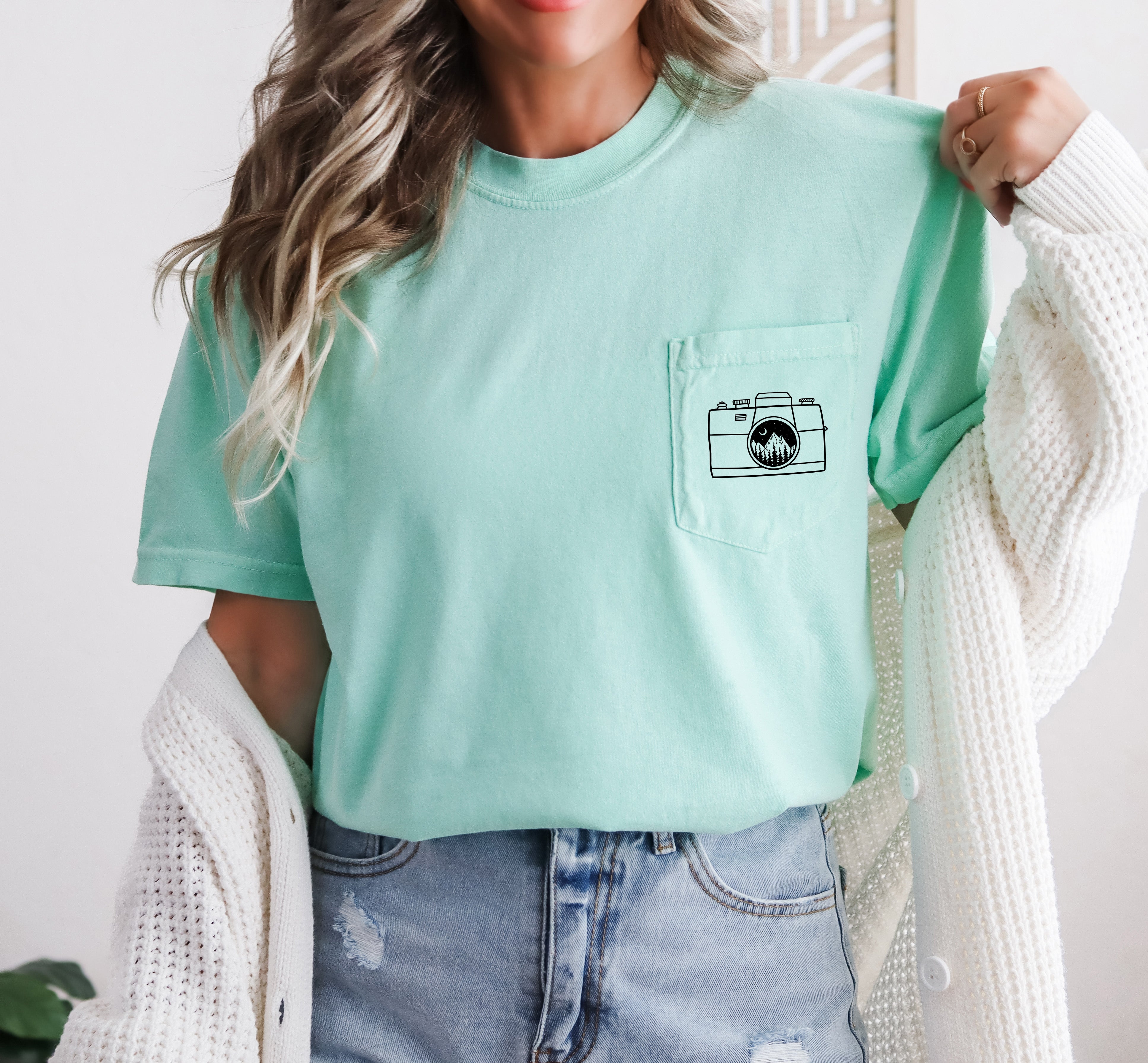 Camera and Mountain Comfort Colors Pocket T Shirt | Nature, Hiking, Plant