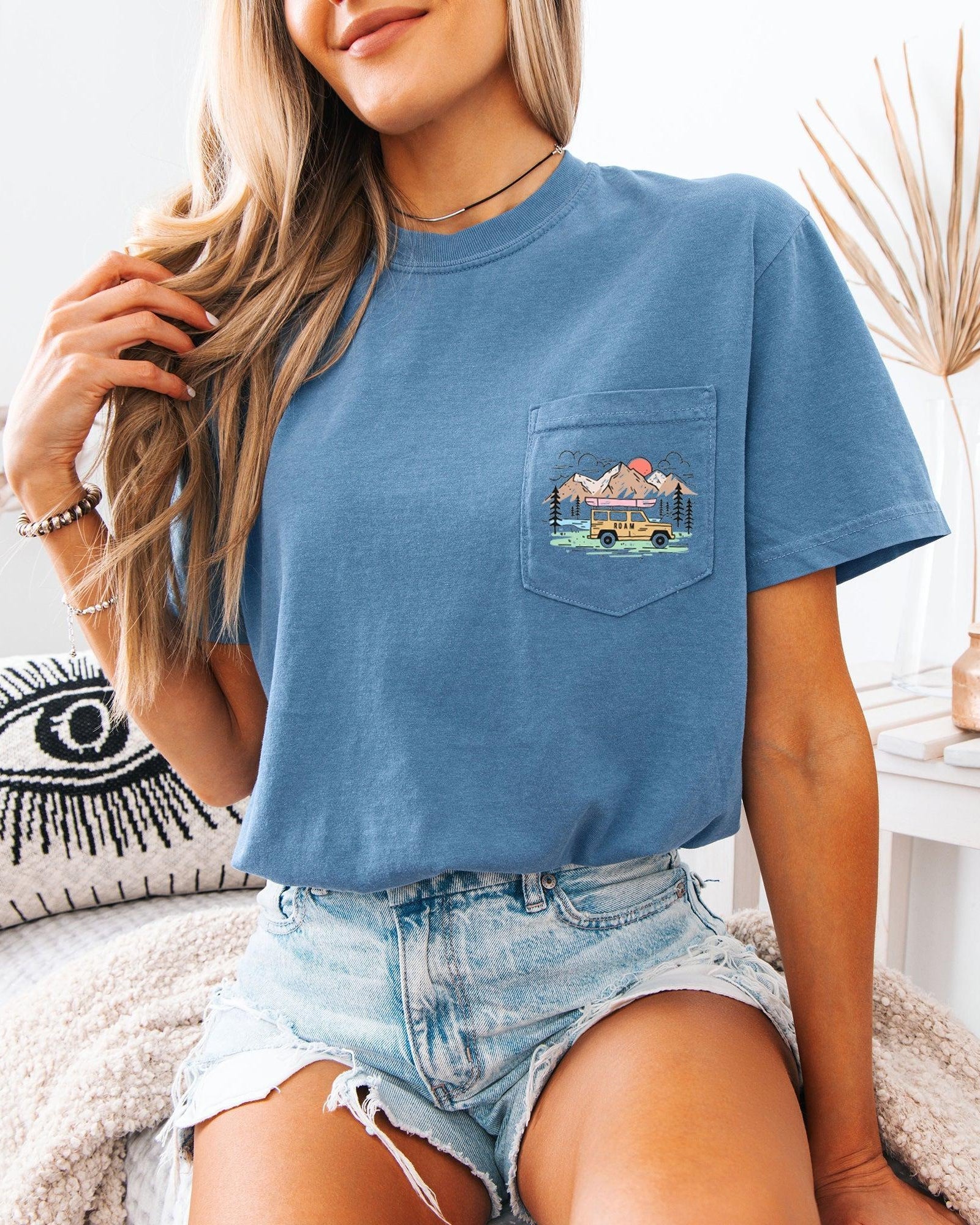Camping Hiking Nature Color Botanical Comfort Colors Pocket T Shirt