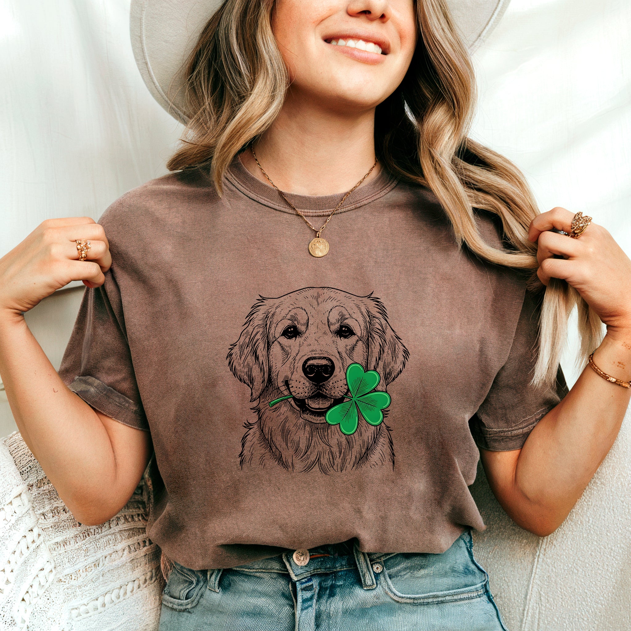 Golden Retriever Dog Mom St. Patrick's day Comfort Colors T Shirt