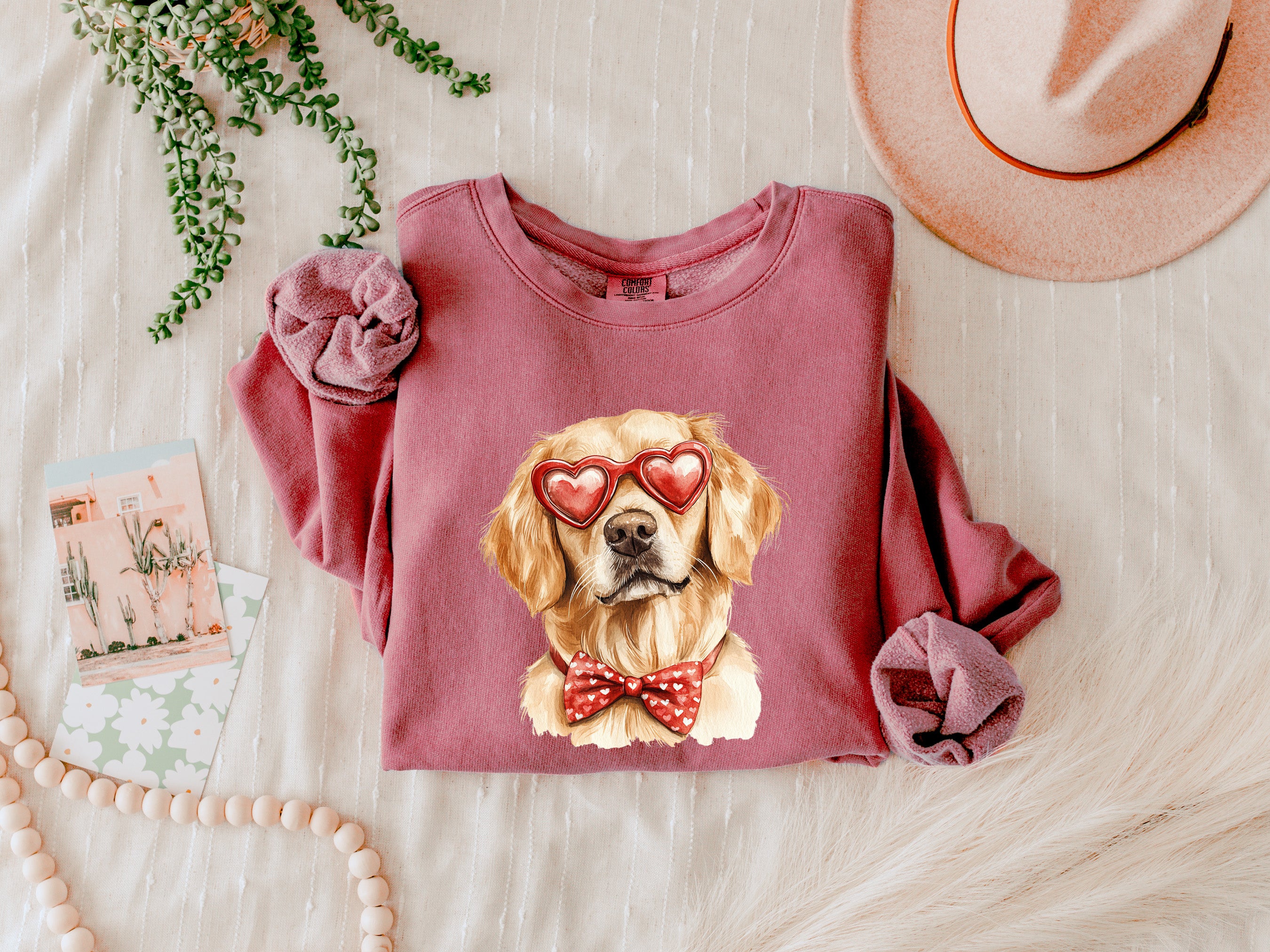 Golden Retriever Dog Mom Garment Dyed Comfort Colors Sweatshirt (Valentine's Day)