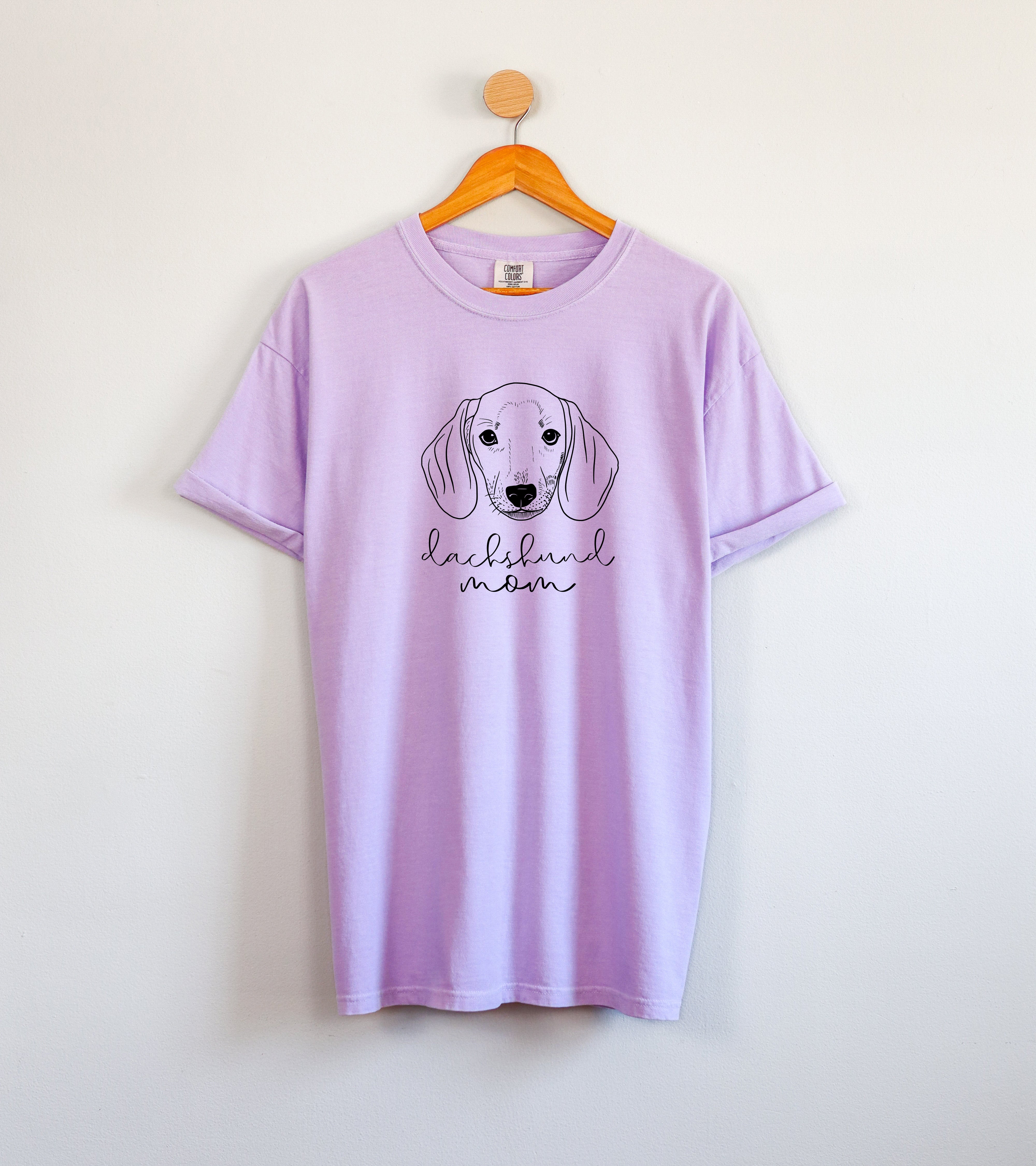 Dachshund Doxie MomDog Dog Mom Comfort Colors T Shirt