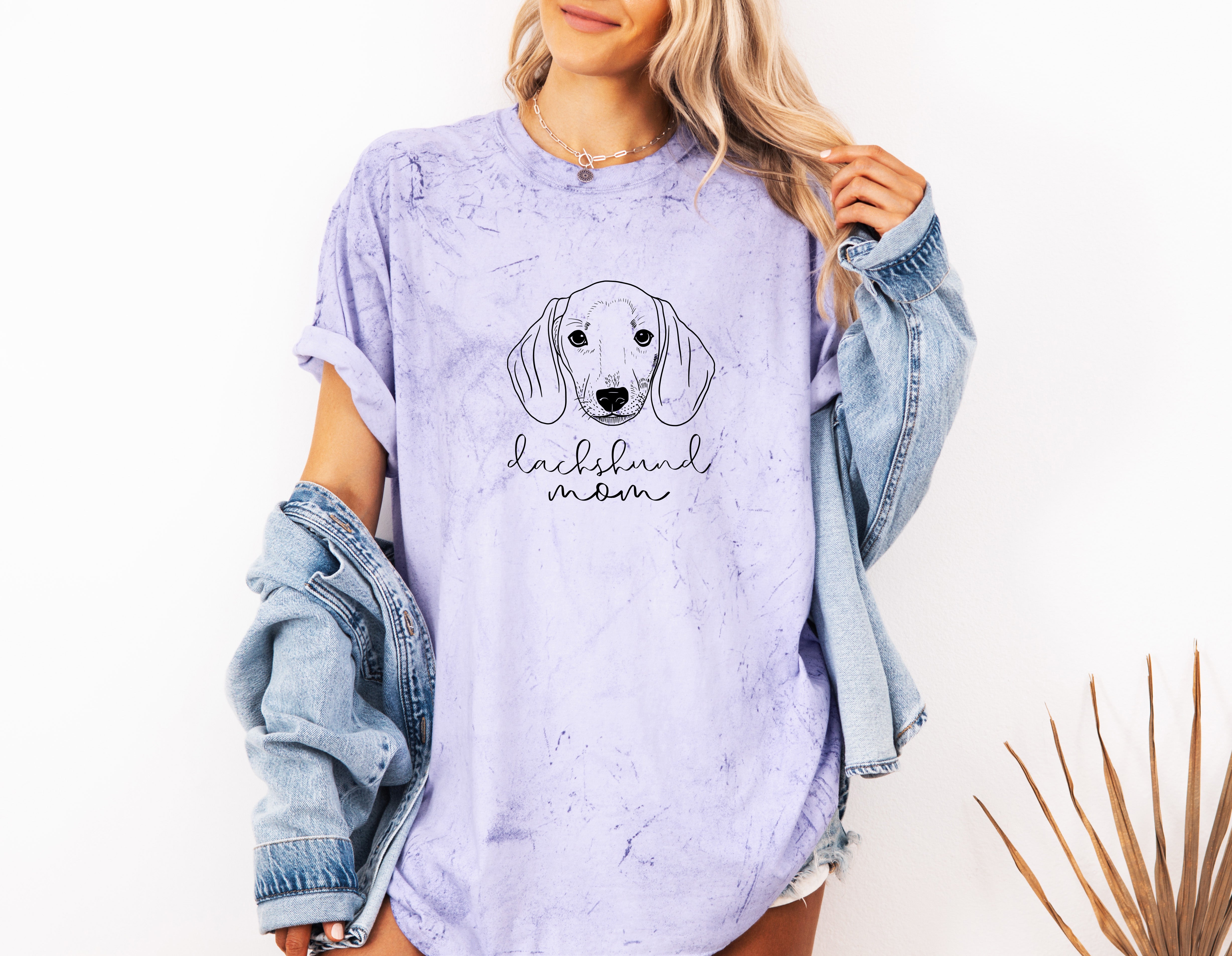 Dachshund Doxie MomDog Dog Mom Comfort Colors T Shirt