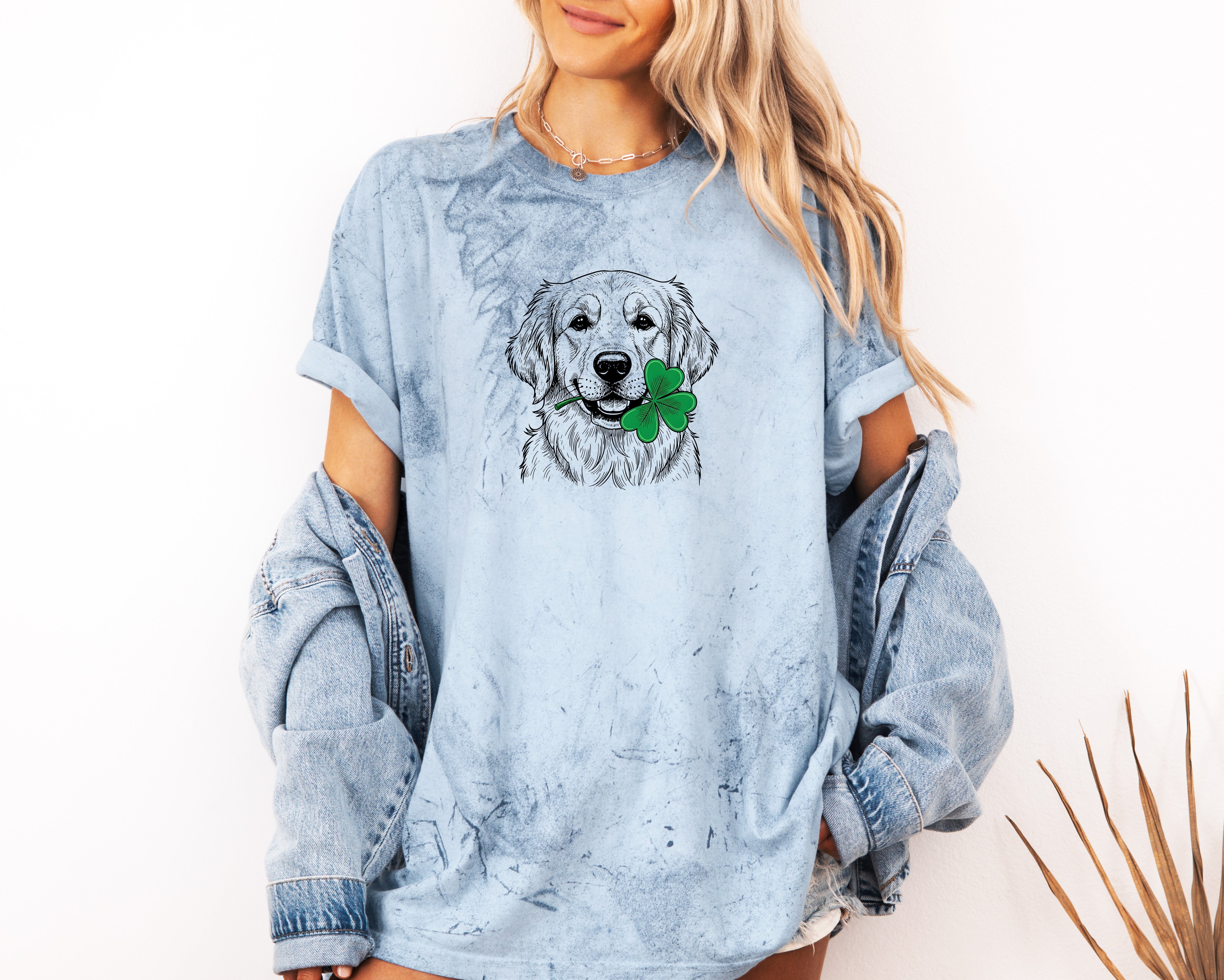 Golden Retriever Dog Mom St. Patrick's day Comfort Colors T Shirt