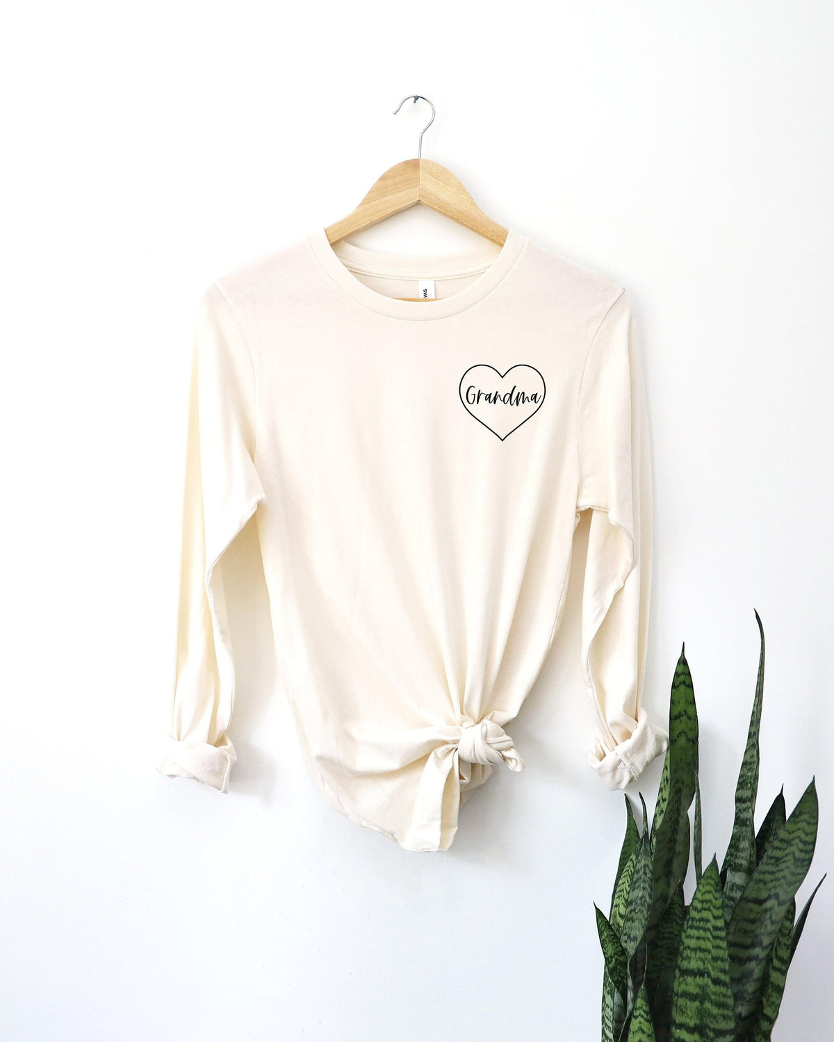 Grandma Long Sleeve Tshirt | Mother's day (Heart Around)