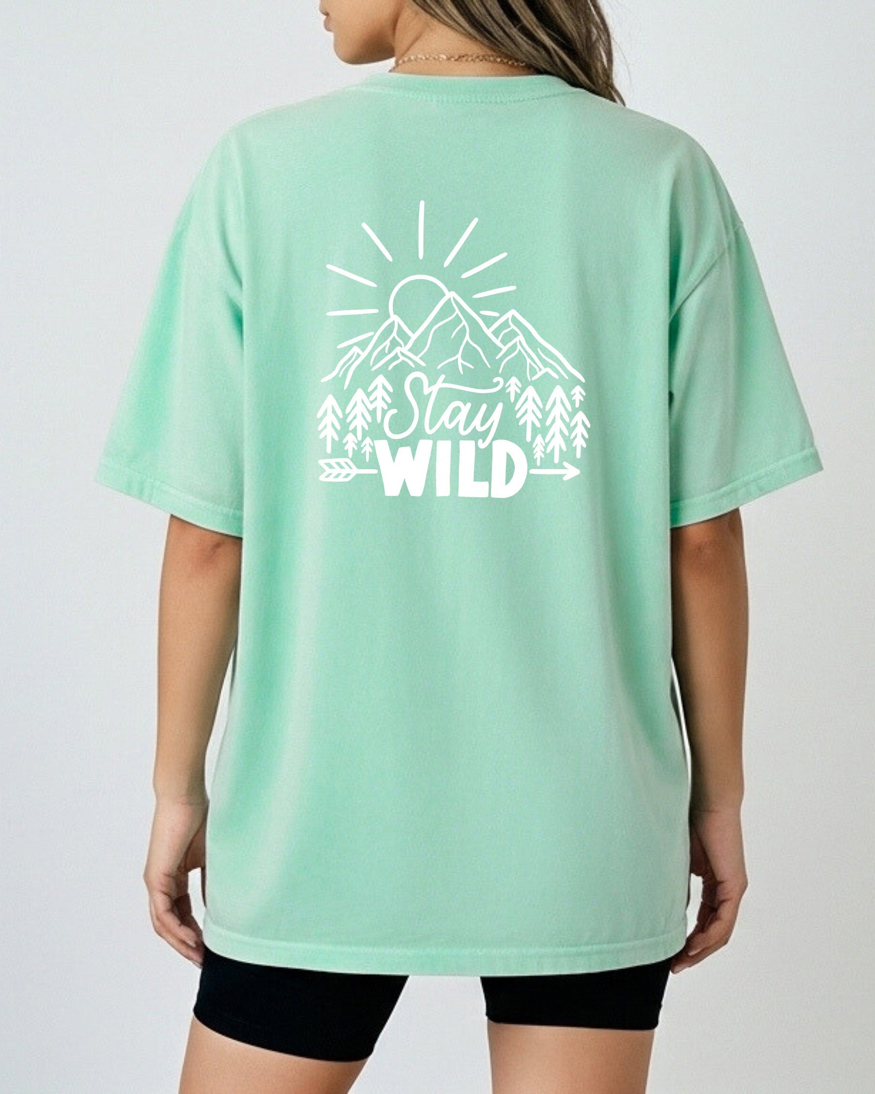 Stay Wild Sun Lake Comfort Colors Pocket T-Shirt – Nature Camping Outdoor Graphic Tee