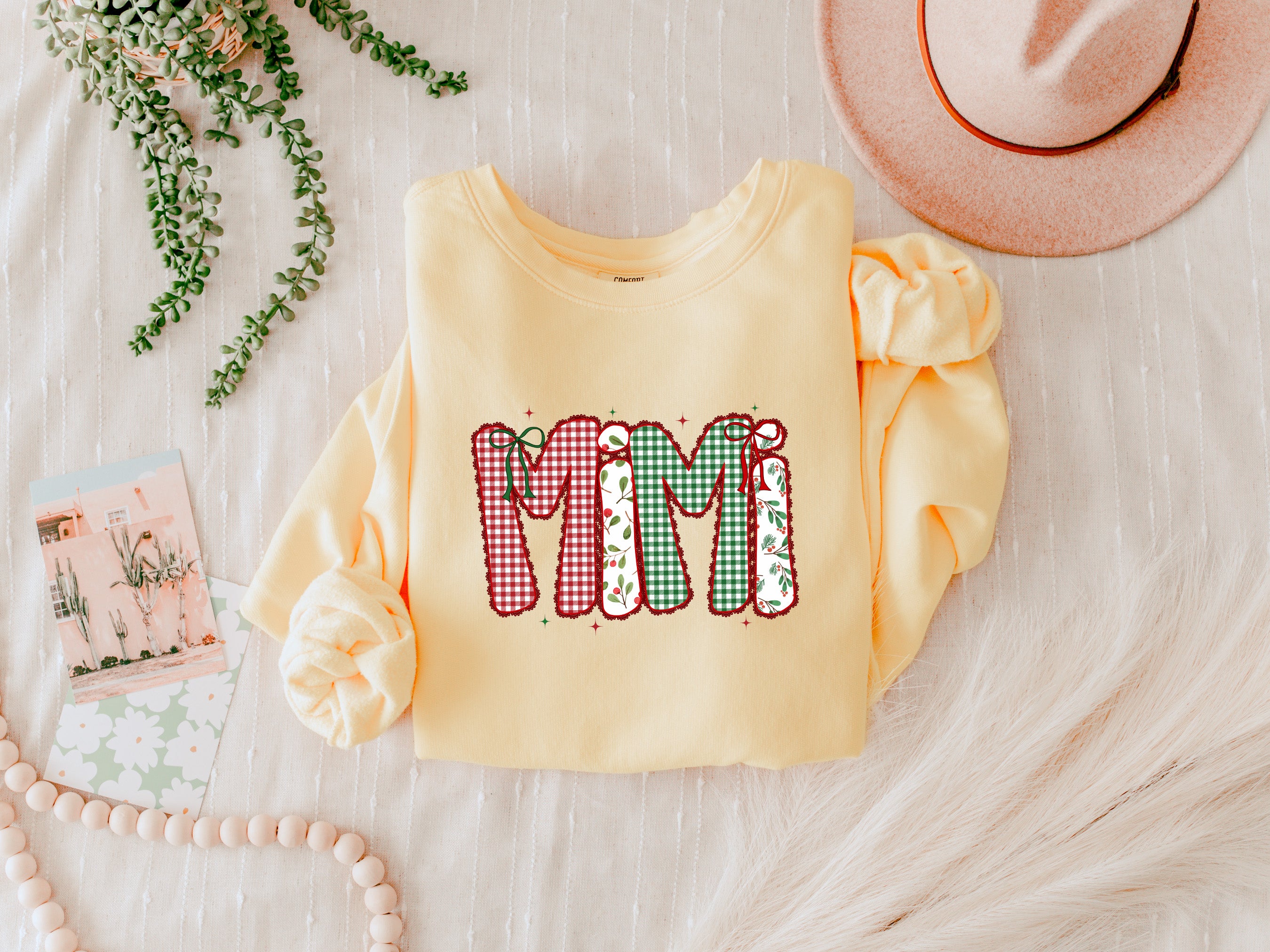 Mimi Christmas Theme Grandma Garment Dyed Comfort Colors Sweatshirt