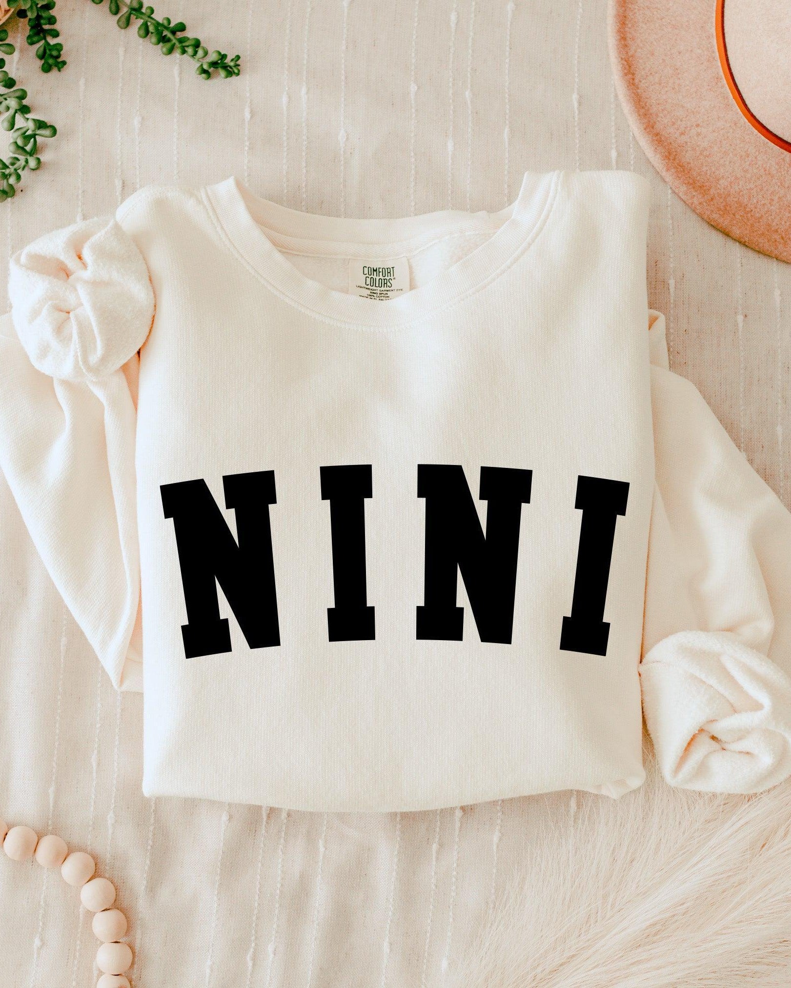 Nini Grandma Garment Dyed Comfort Colors Sweatshirt