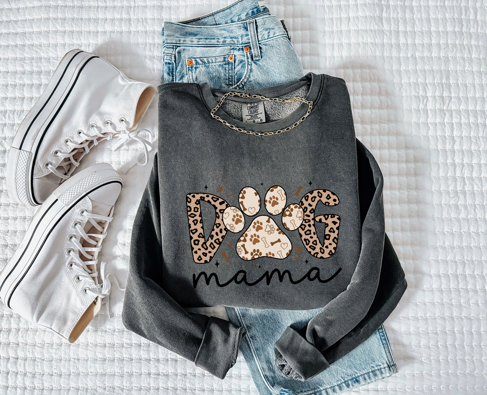 Dog mom Fall Garment Dyed Comfort Colors Sweatshirt (Leopard)