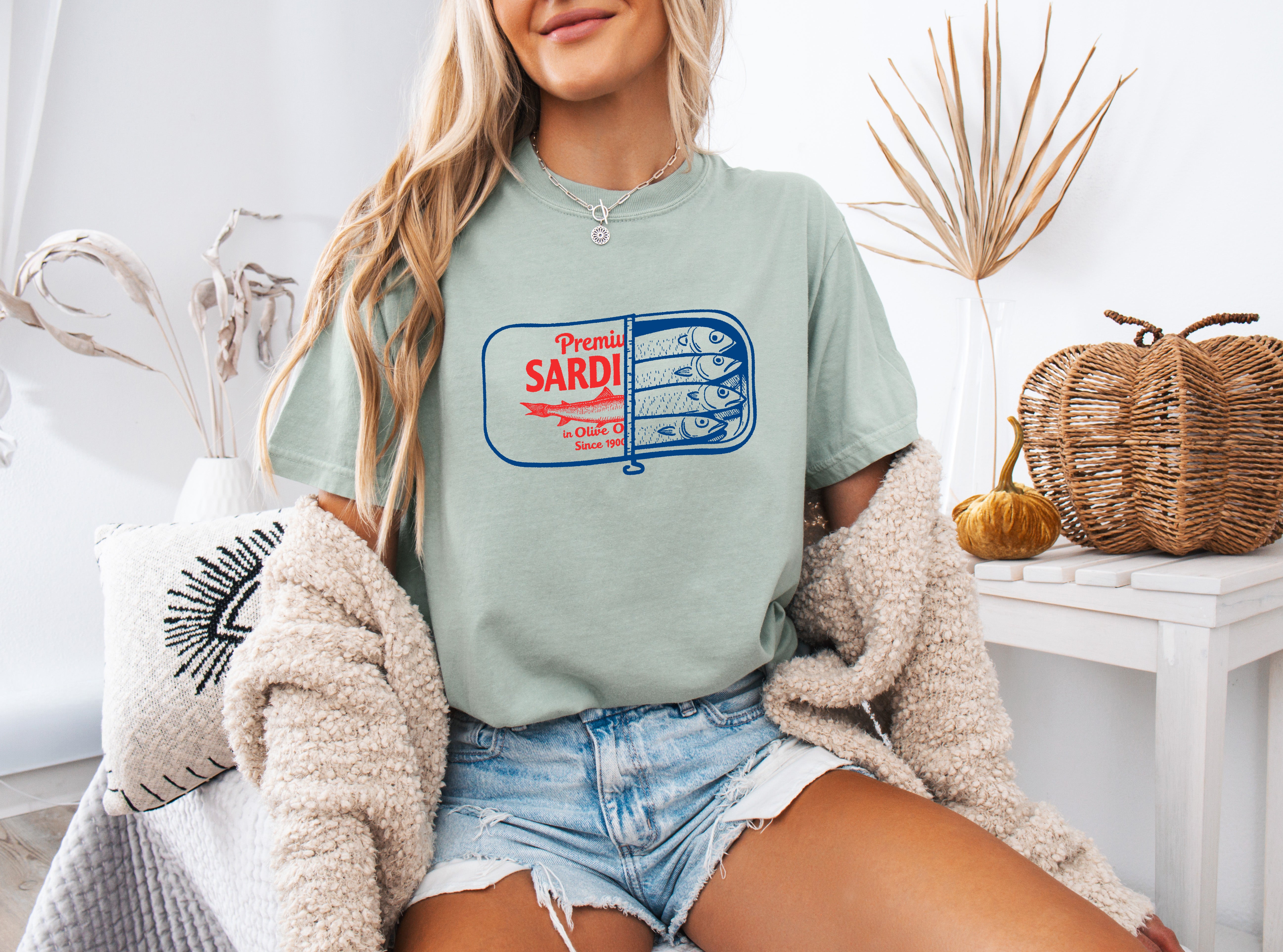 Sardines Salmon Fish Nature Camping Hiking Comfort Colors T Shirt (Can)