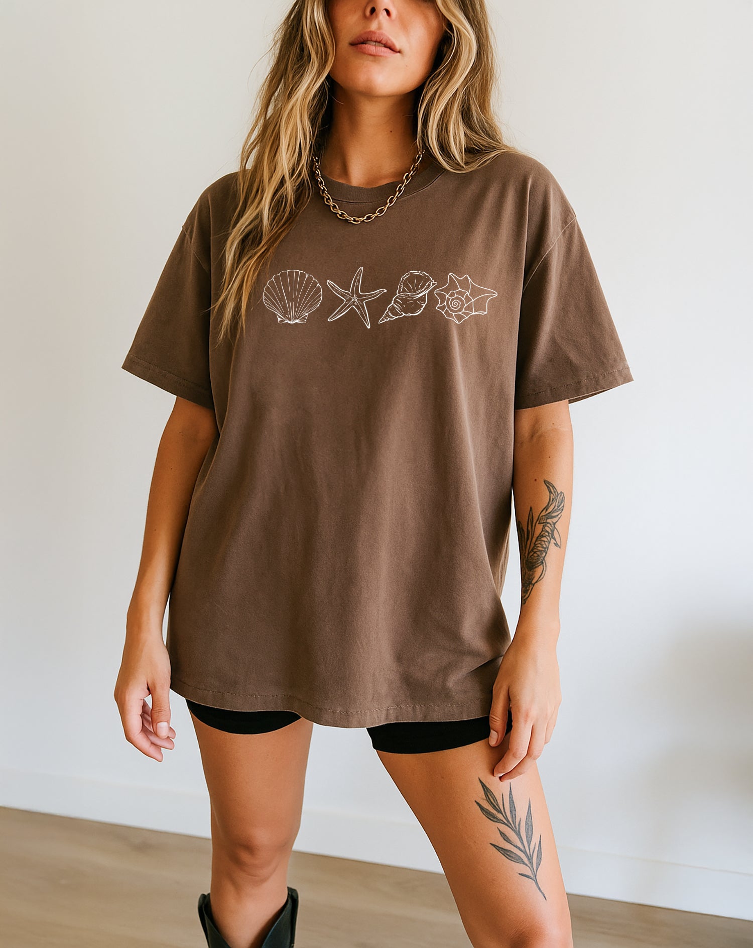 Seashell Starfish Beach Summer Vacation Nature Camping Hiking Comfort Colors T Shirt