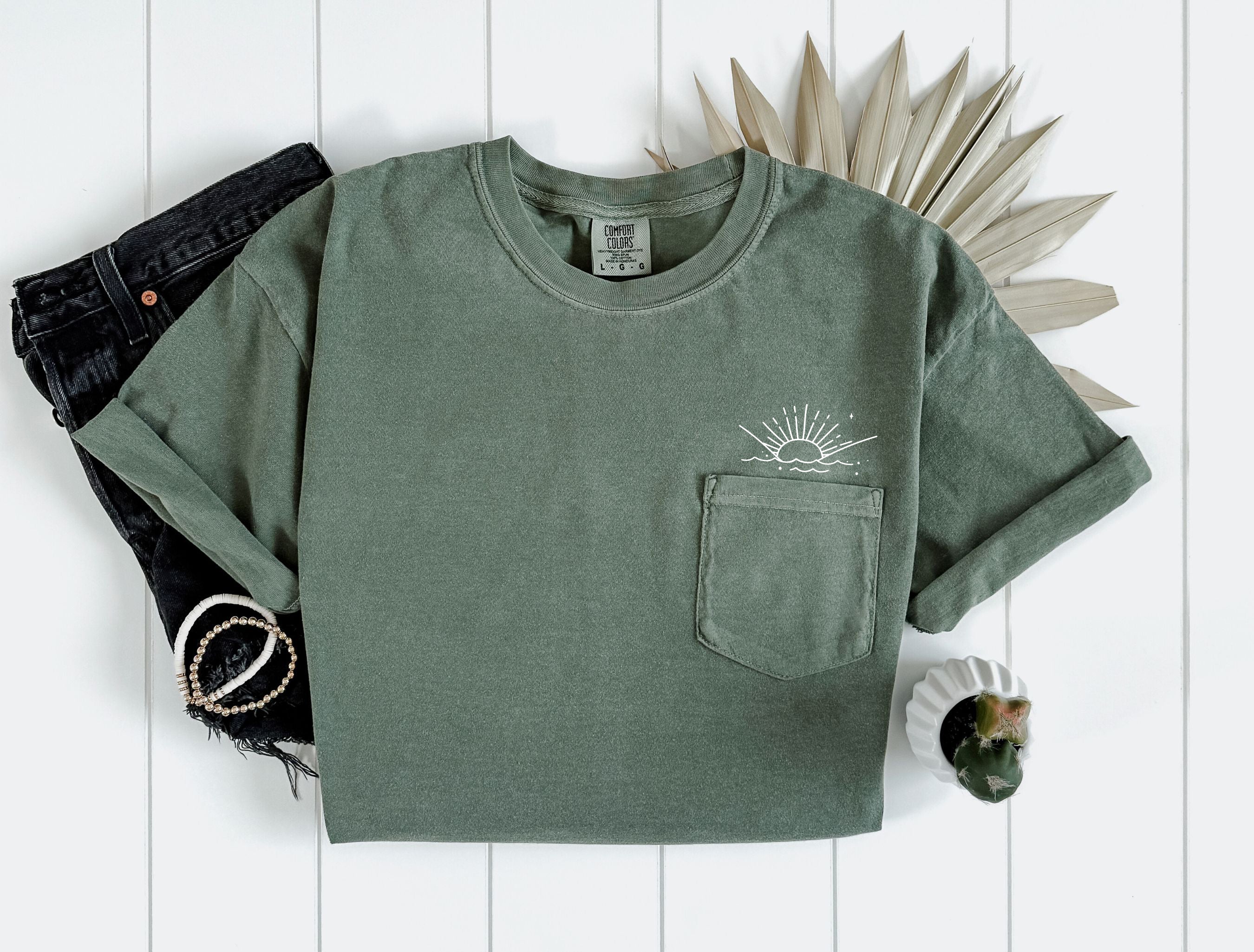 Sun and Wave Lake Beach Comfort Colors Pocket T Shirt | Nature, Camping, Plant (2)