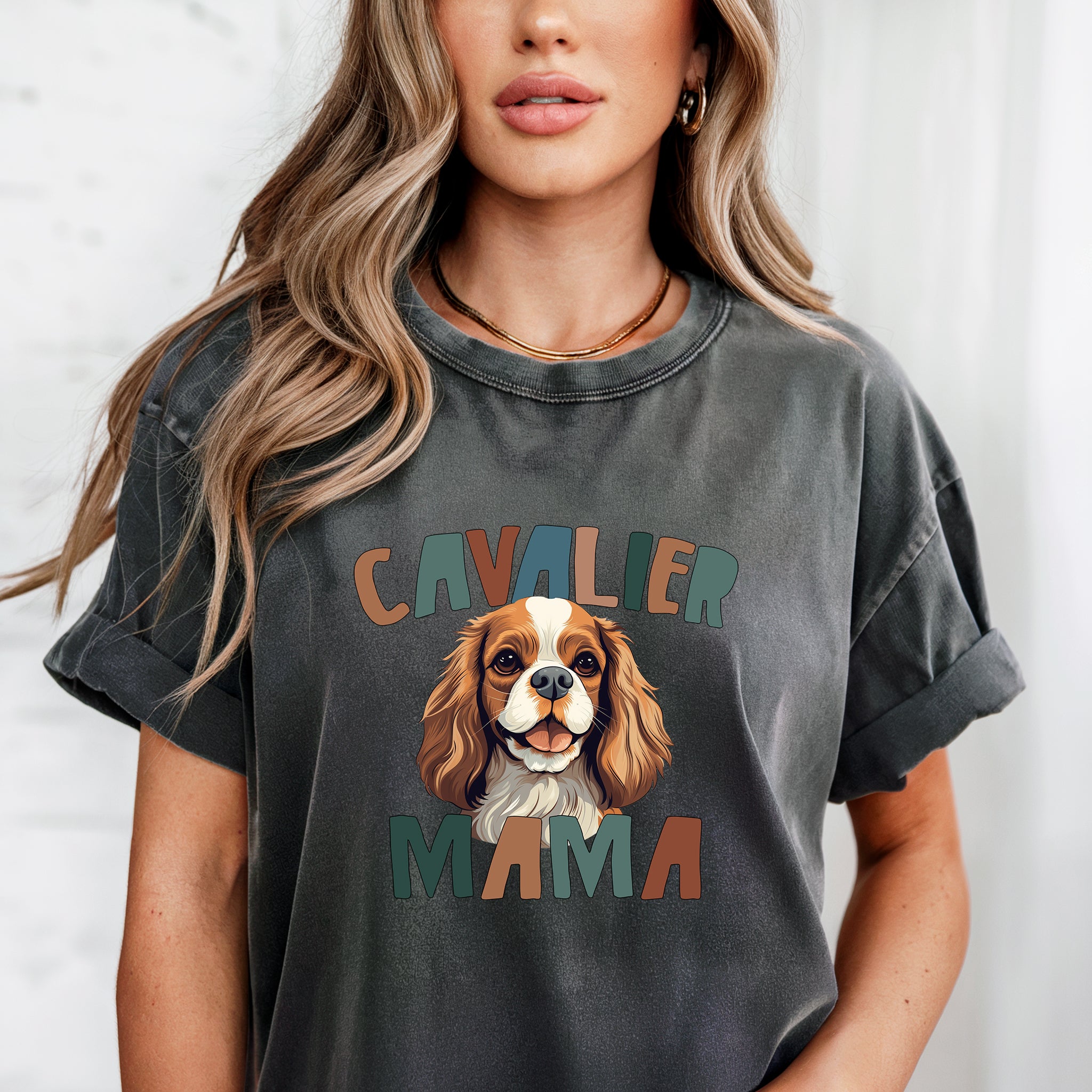 Cavalier King Charles Spaniel Dog Mom Comfort Fall Colors Garment Dyed T Shirt (Color)