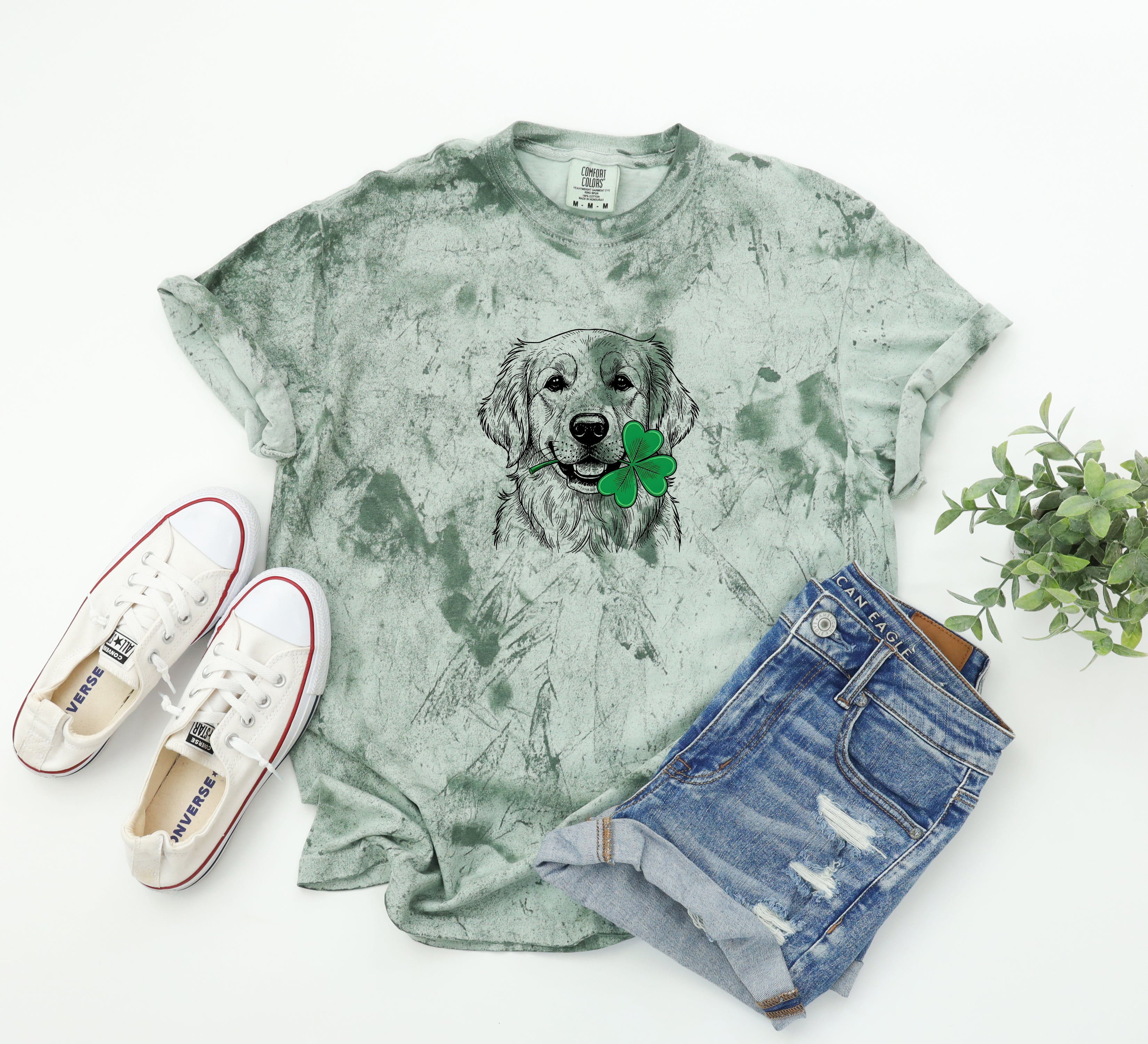 Golden Retriever Dog Mom St. Patrick's day Comfort Colors T Shirt
