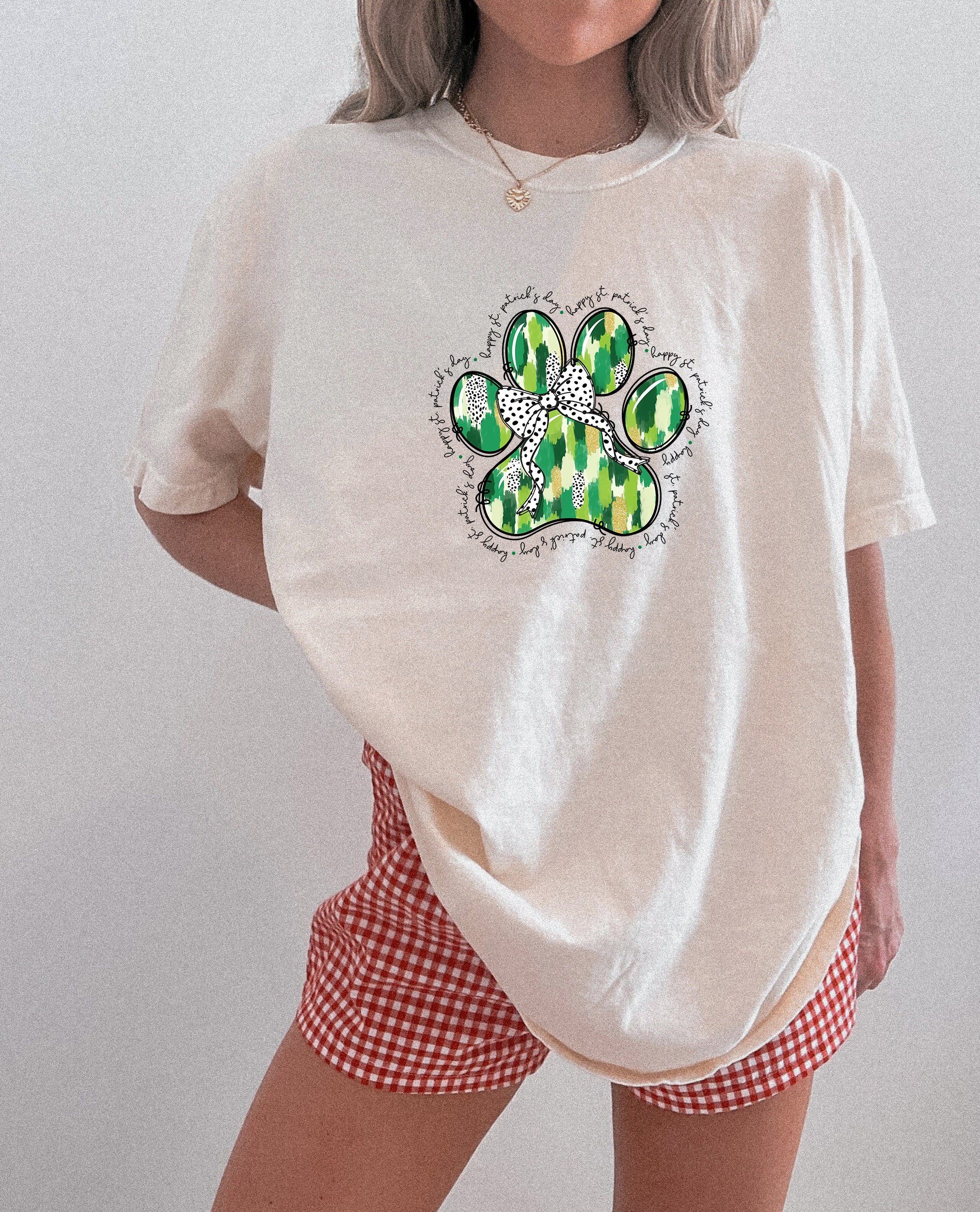 Dog Paw Saint Patrick Shamrock Clover Comfort Colors T Shirt
