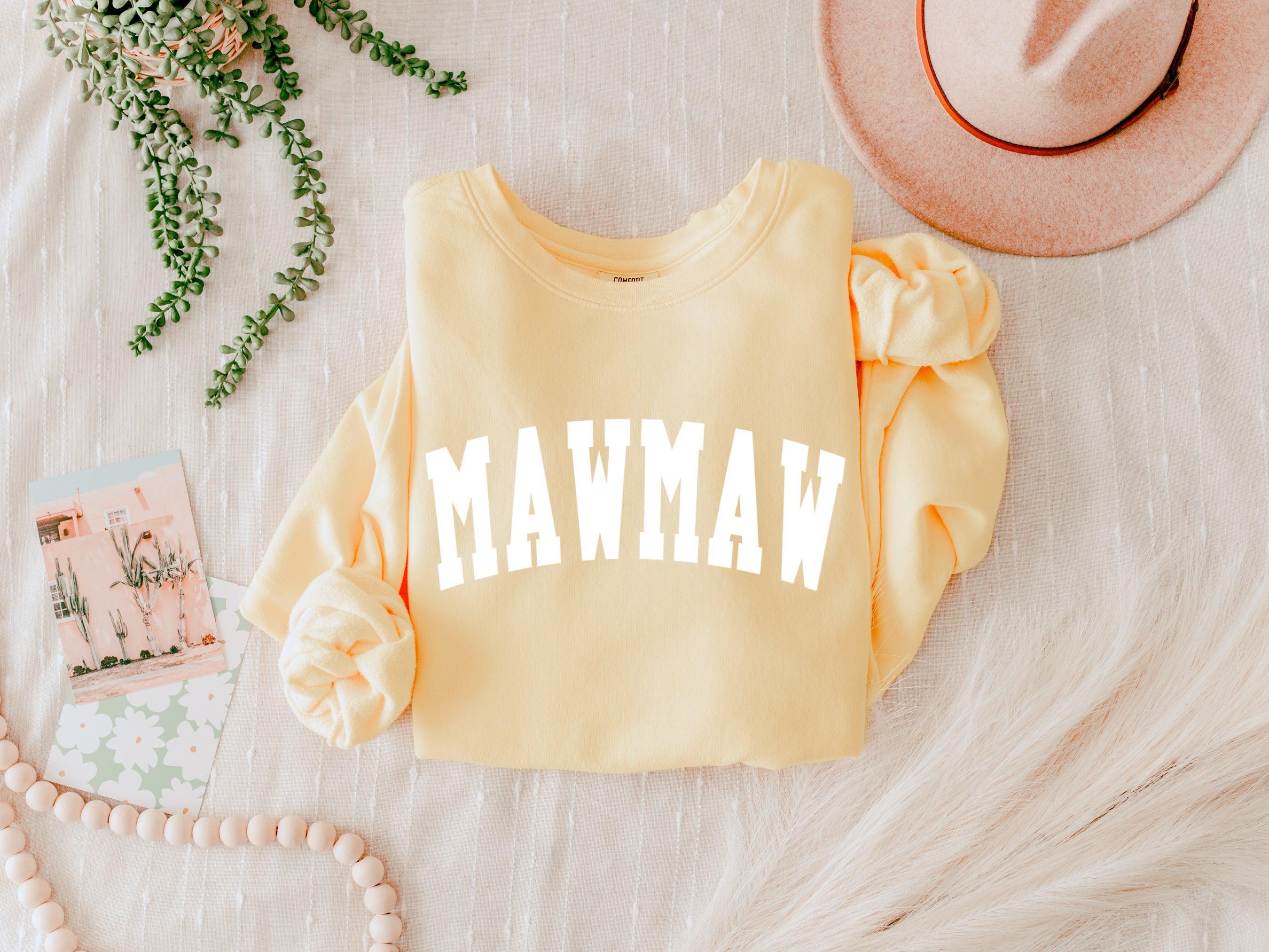 maw maw Grandma Garment Dyed Comfort Colors Sweatshirt