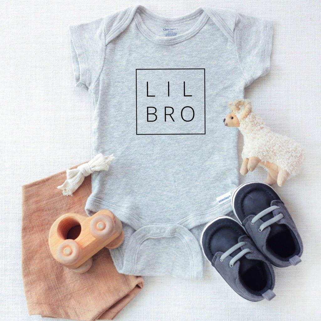 Lil Bro baby Onesie - Pregnancy Announcement Sibling shirts, Little Brother