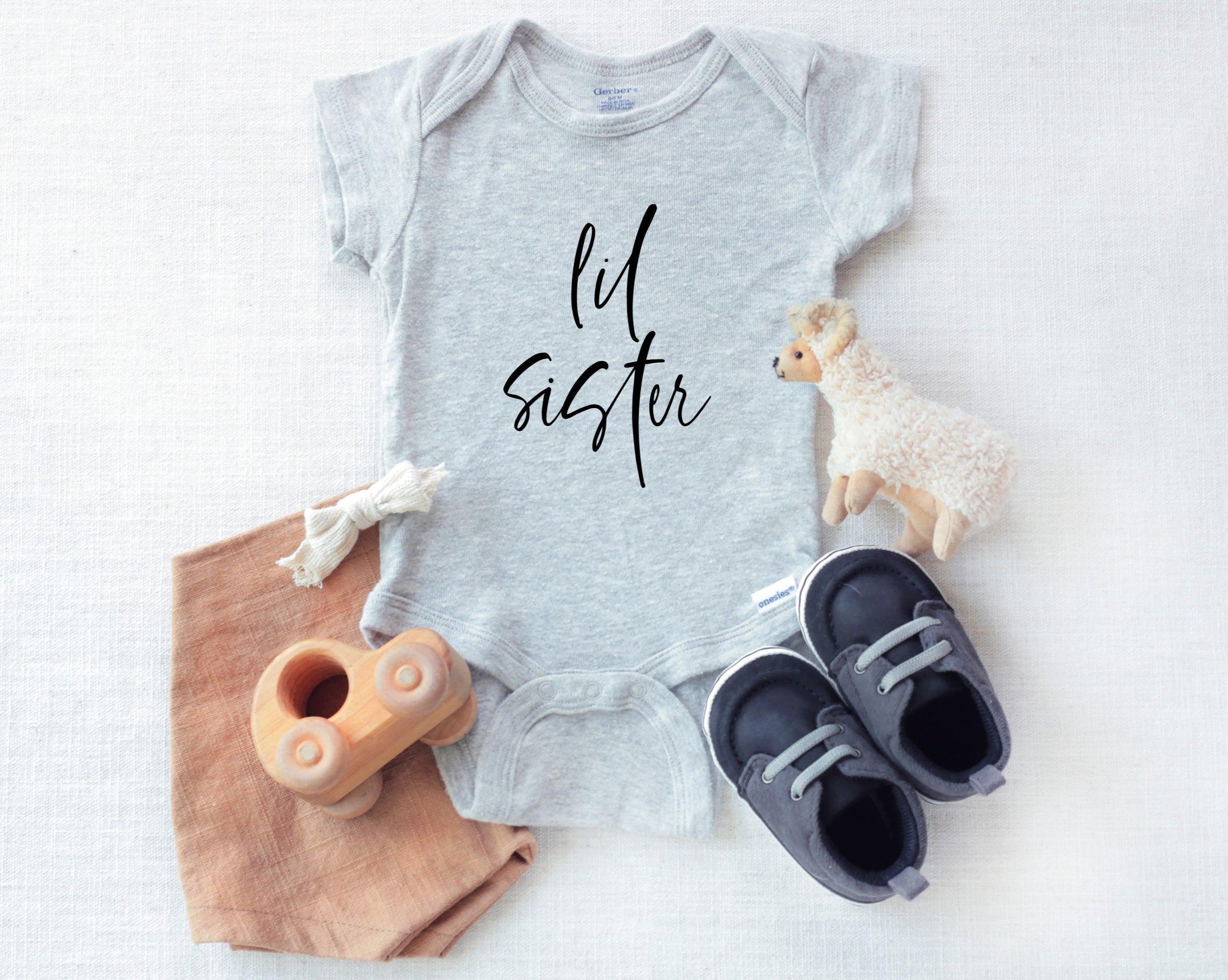 Lil sister baby Onesie (Cursive 2) - Pregnancy Announcement Sibling shirts, Lil sis, Little sister