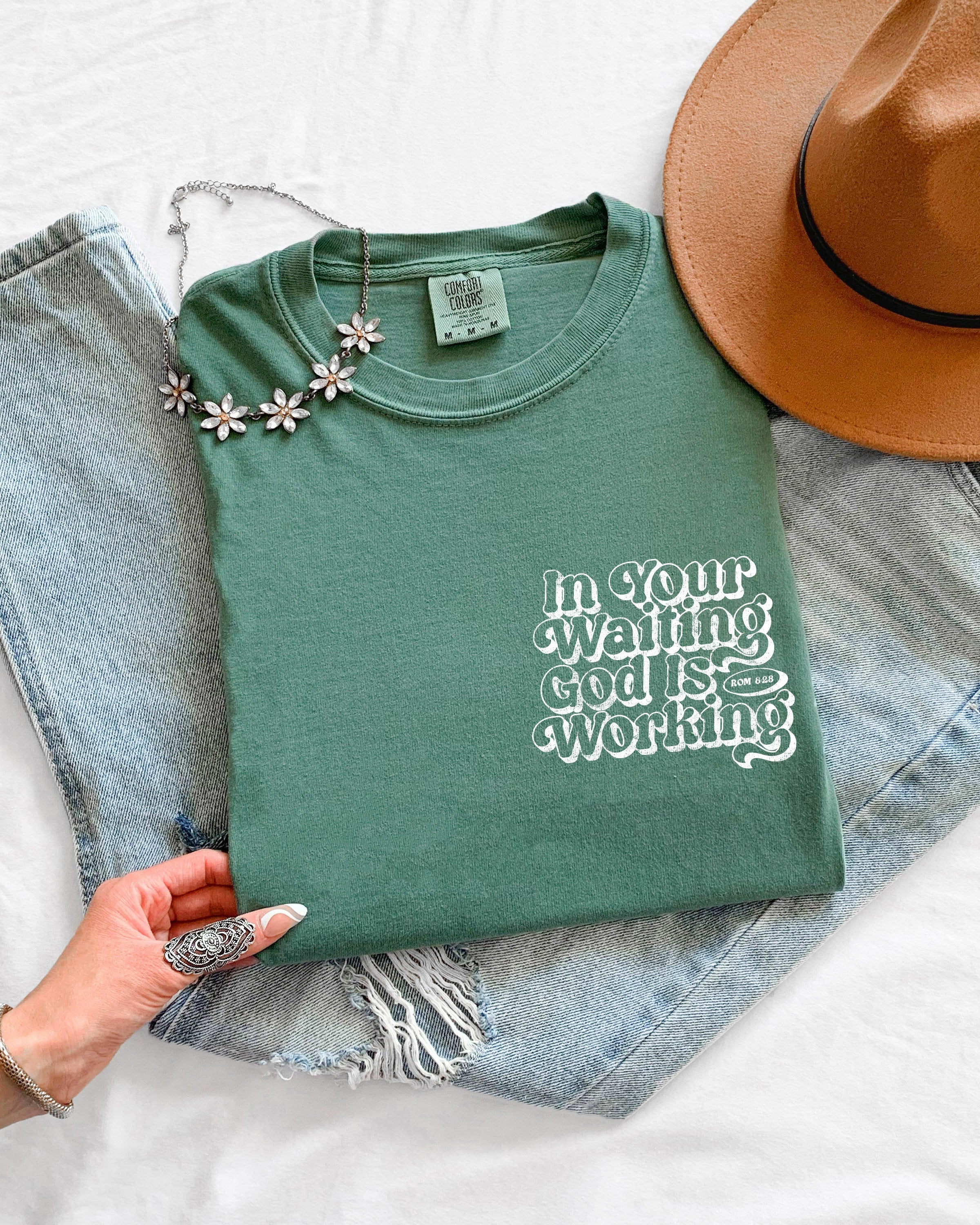 In the waiting God is working Comfort Colors T Shirt Religious Jesus Bible (Outlined Groovy)