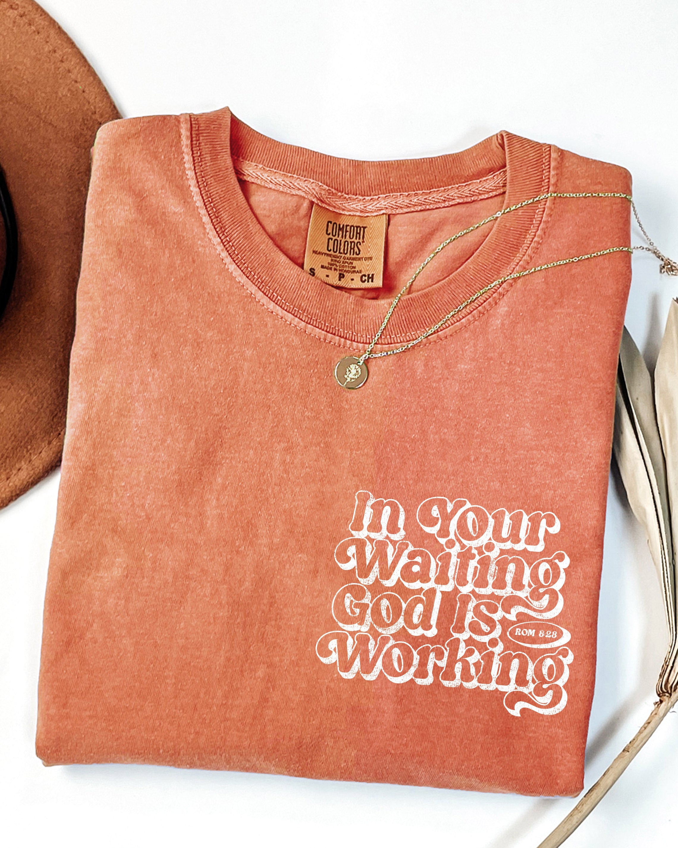 In the waiting God is working Comfort Colors T Shirt Religious Jesus Bible (Outlined Groovy)