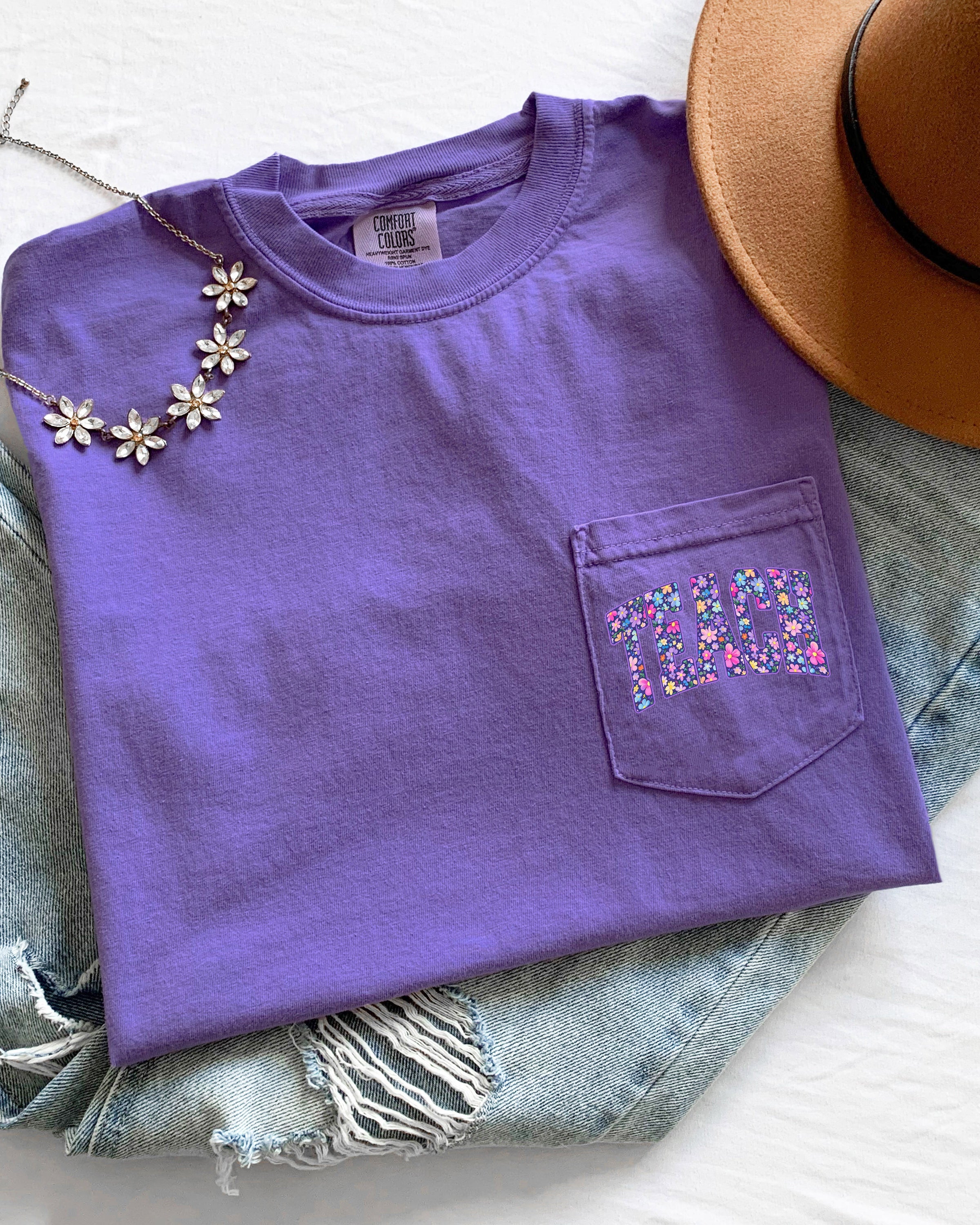 Teacher Teach back to school Comfort Colors Pocket T Shirt (Flower)