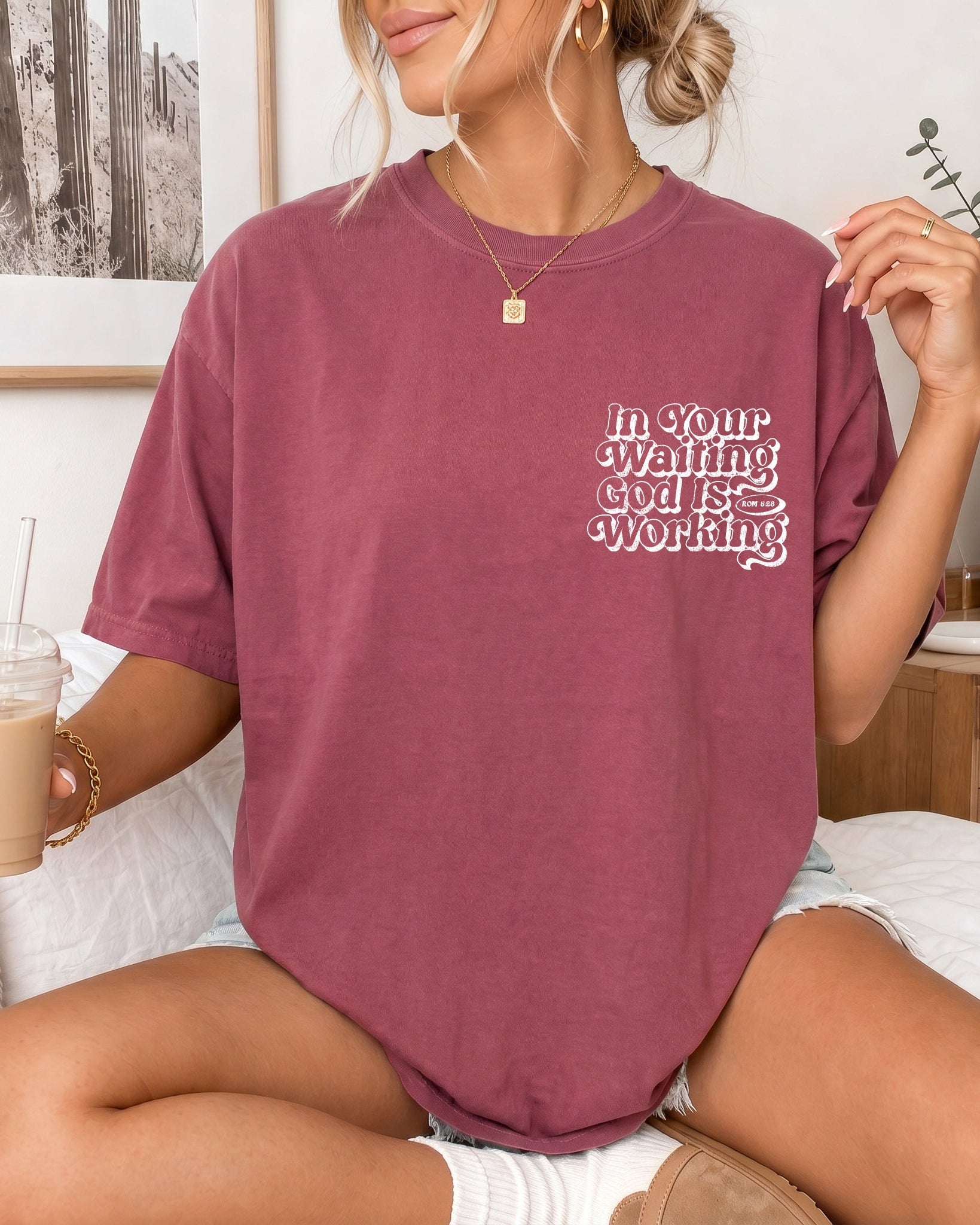 In the waiting God is working Comfort Colors T Shirt Religious Jesus Bible (Outlined Groovy)