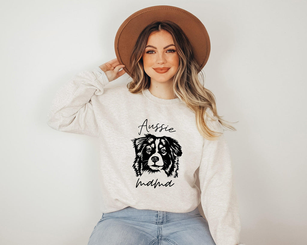 Aussie mama Classic Soft Sweatshirt (Center)