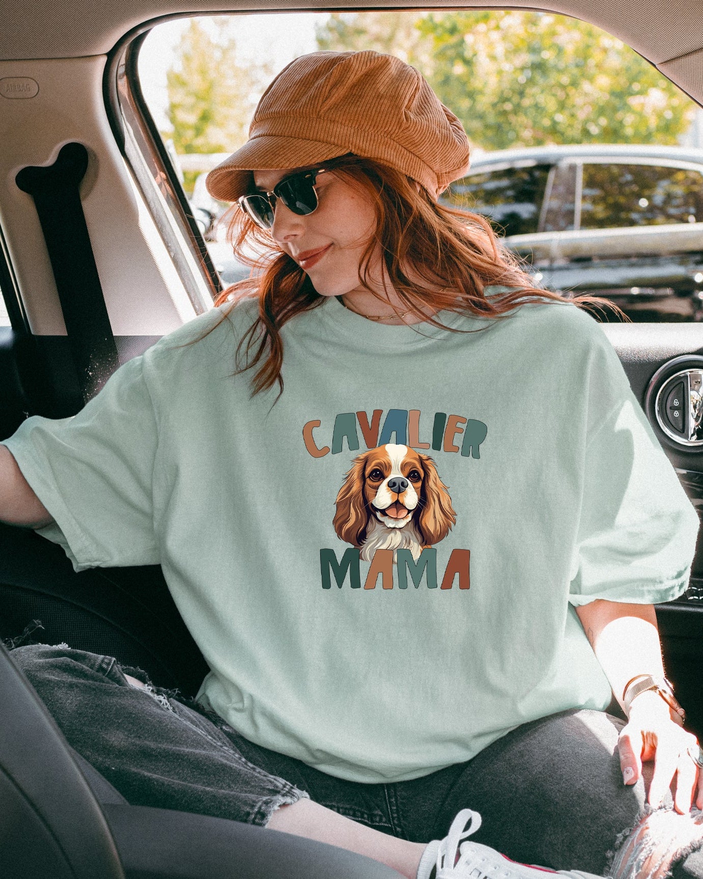 Cavalier King Charles Spaniel Dog Mom Comfort Fall Colors Garment Dyed T Shirt (Color)