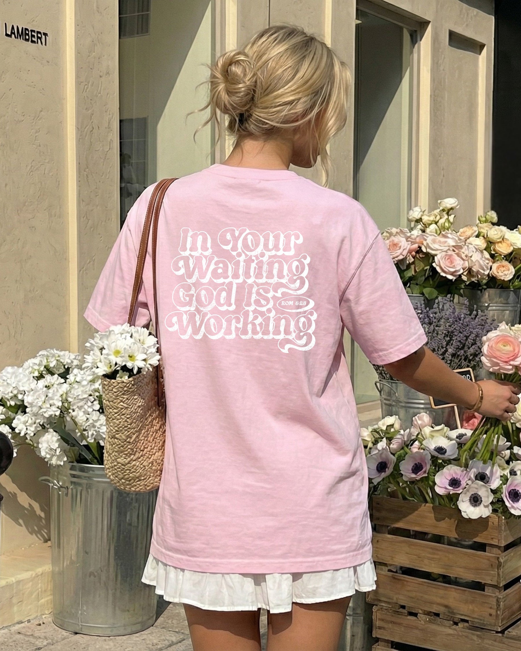 In the waiting God is working Comfort Colors T Shirt Religious Jesus Bible (Outlined Groovy)