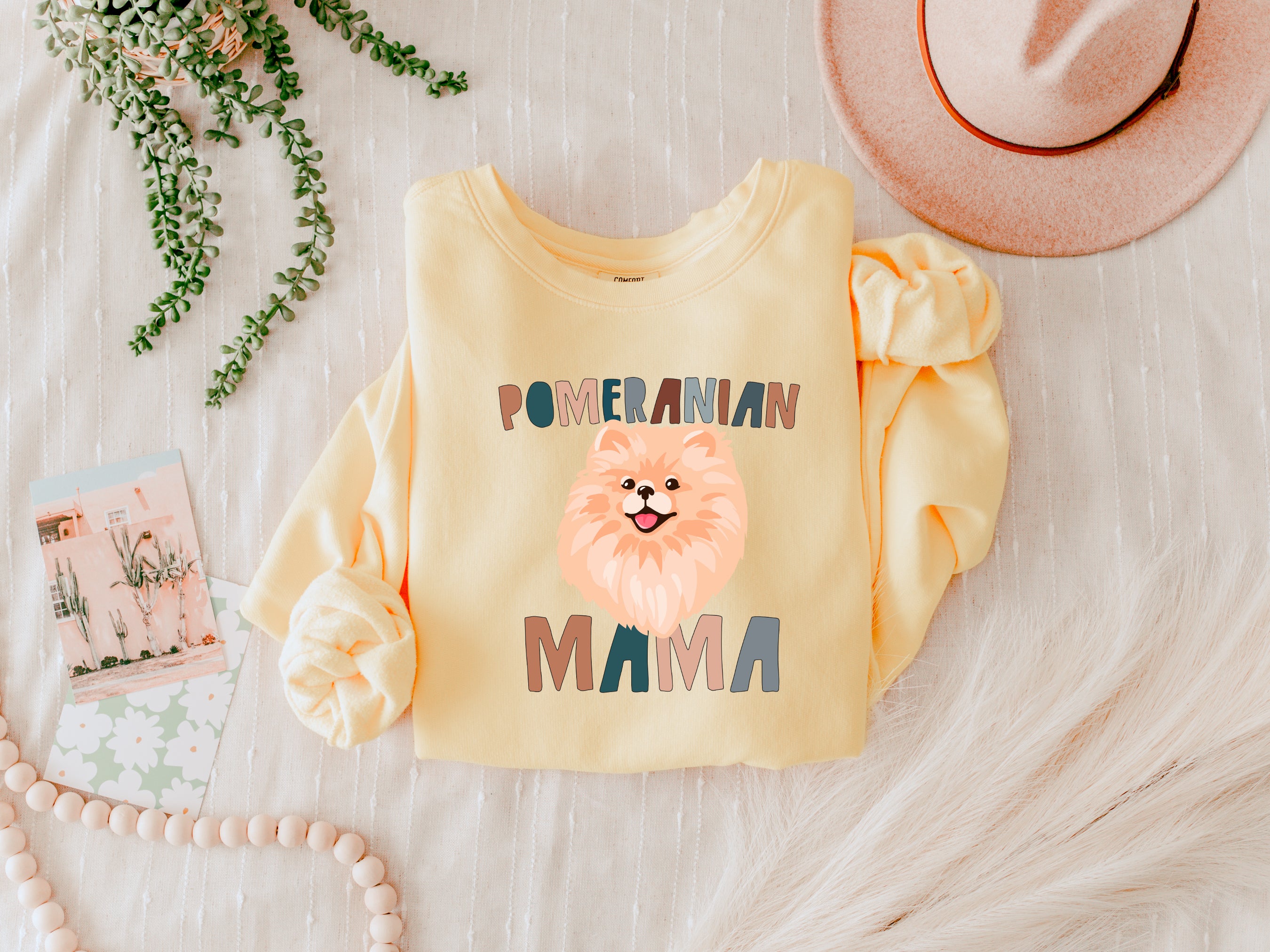 Pomeranian Dog Mom Garment Dyed Comfort Colors Sweatshirt (Color)