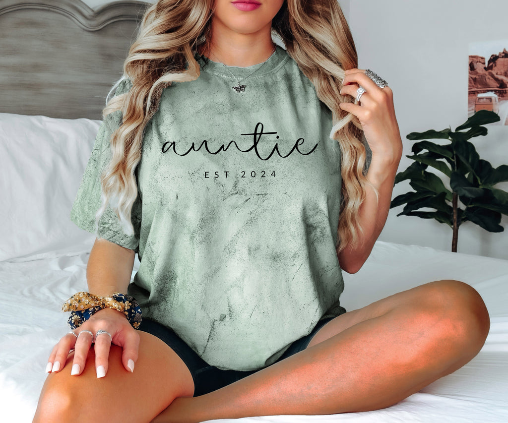 Auntie Personalized Est Year Comfort Colors T Shirt (Cursive)