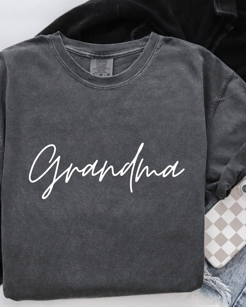 Grandma Comfort Colors Garment Dyed T Shirt (cursive)
