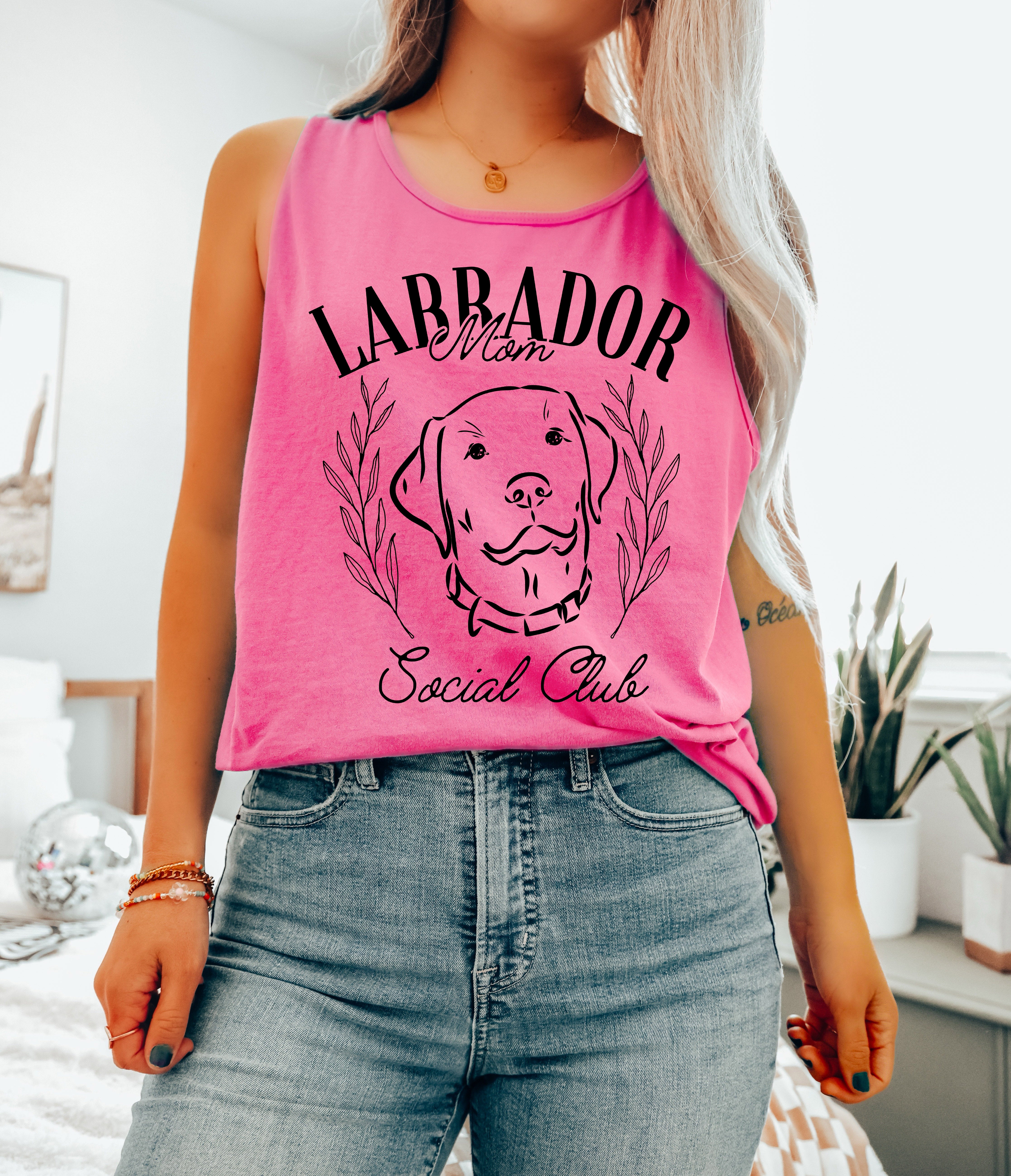 Labrador Retriever Social Club Dog mom Comfort Colors Tank Top