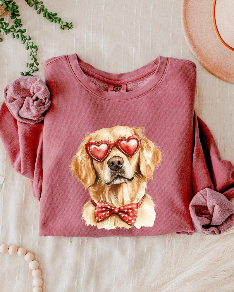 Golden Retriever Dog Mom Garment Dyed Comfort Colors Sweatshirt (Valentine's Day)