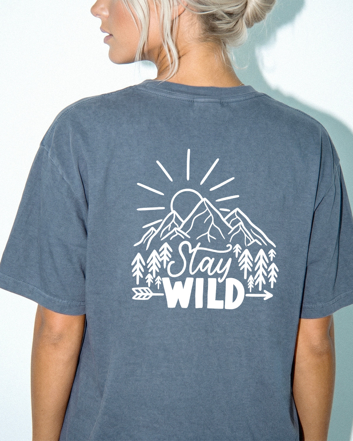 Stay Wild Sun Lake Comfort Colors Pocket T-Shirt – Nature Camping Outdoor Graphic Tee