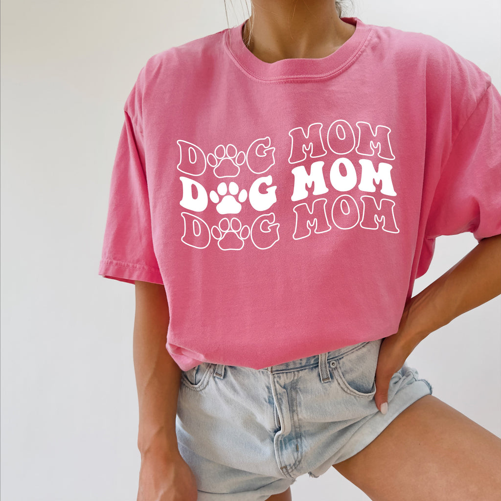 Dog Mom Comfort Colors T Shirt (Groovy Font)