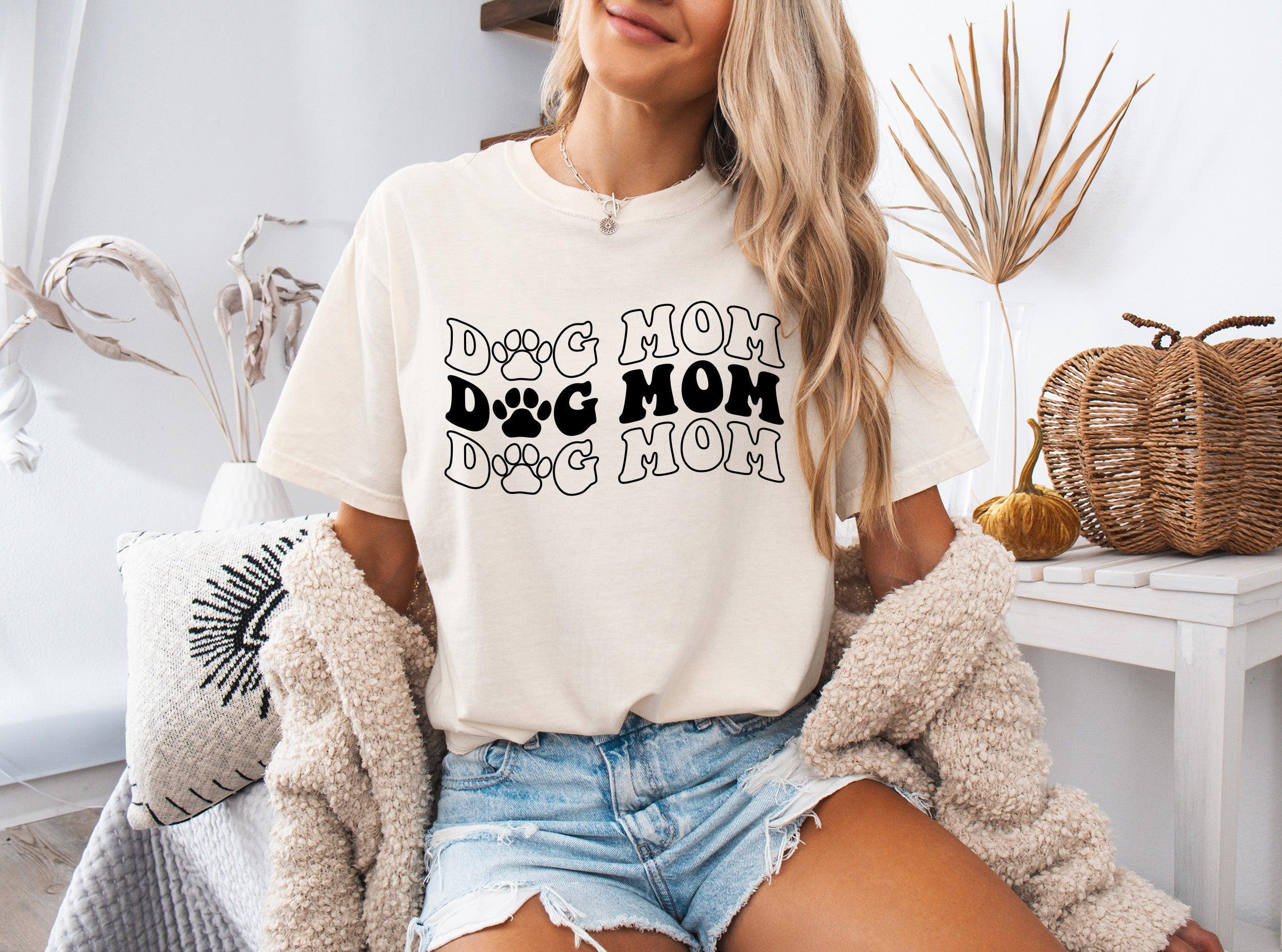 Dog Mom Comfort Colors T Shirt (Groovy repeat font)