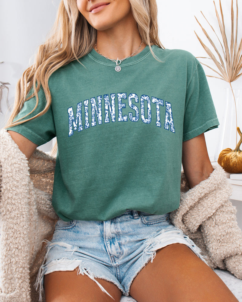 Minnesota State City College Comfort Colors T Shirt (Blue flower)